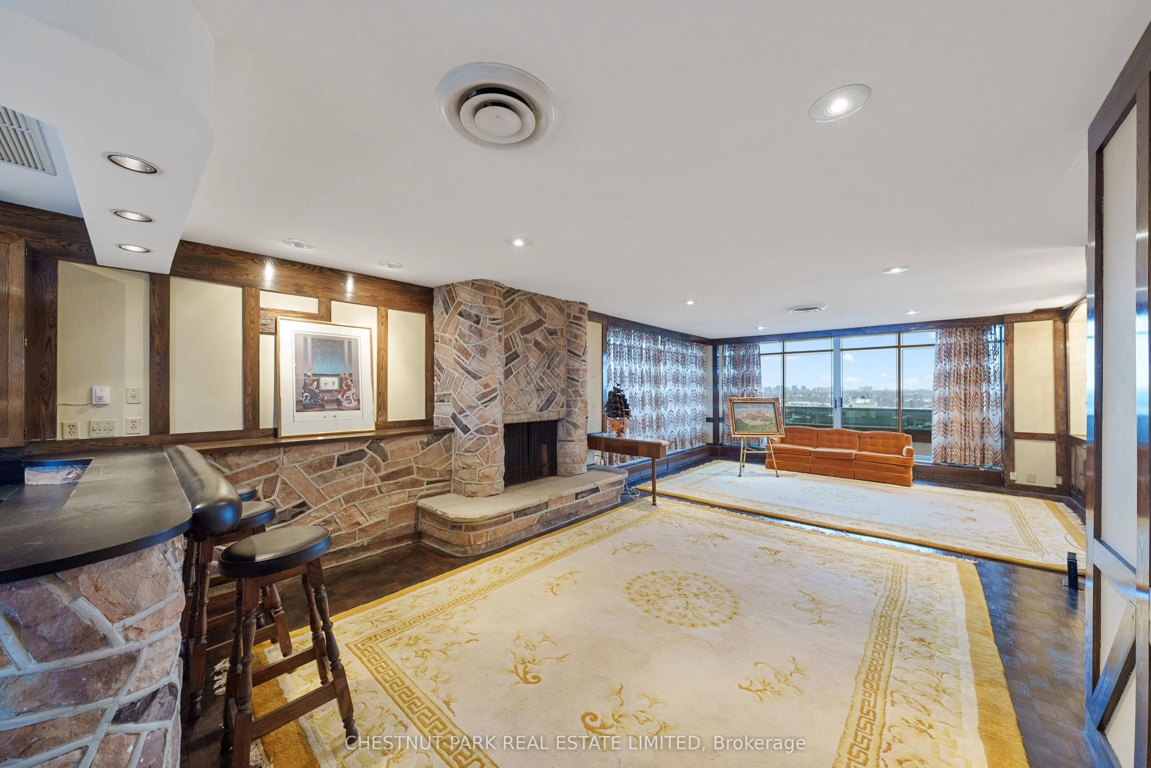 2600 Bathurst Street, #PH 1