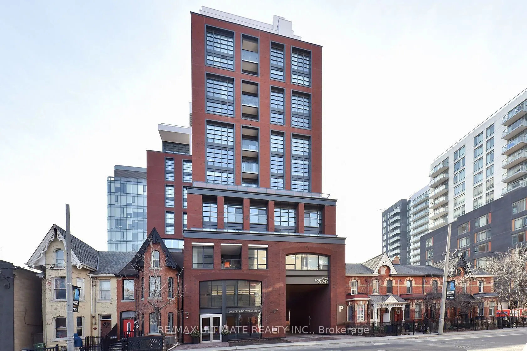 501 Adelaide Street W, #910
