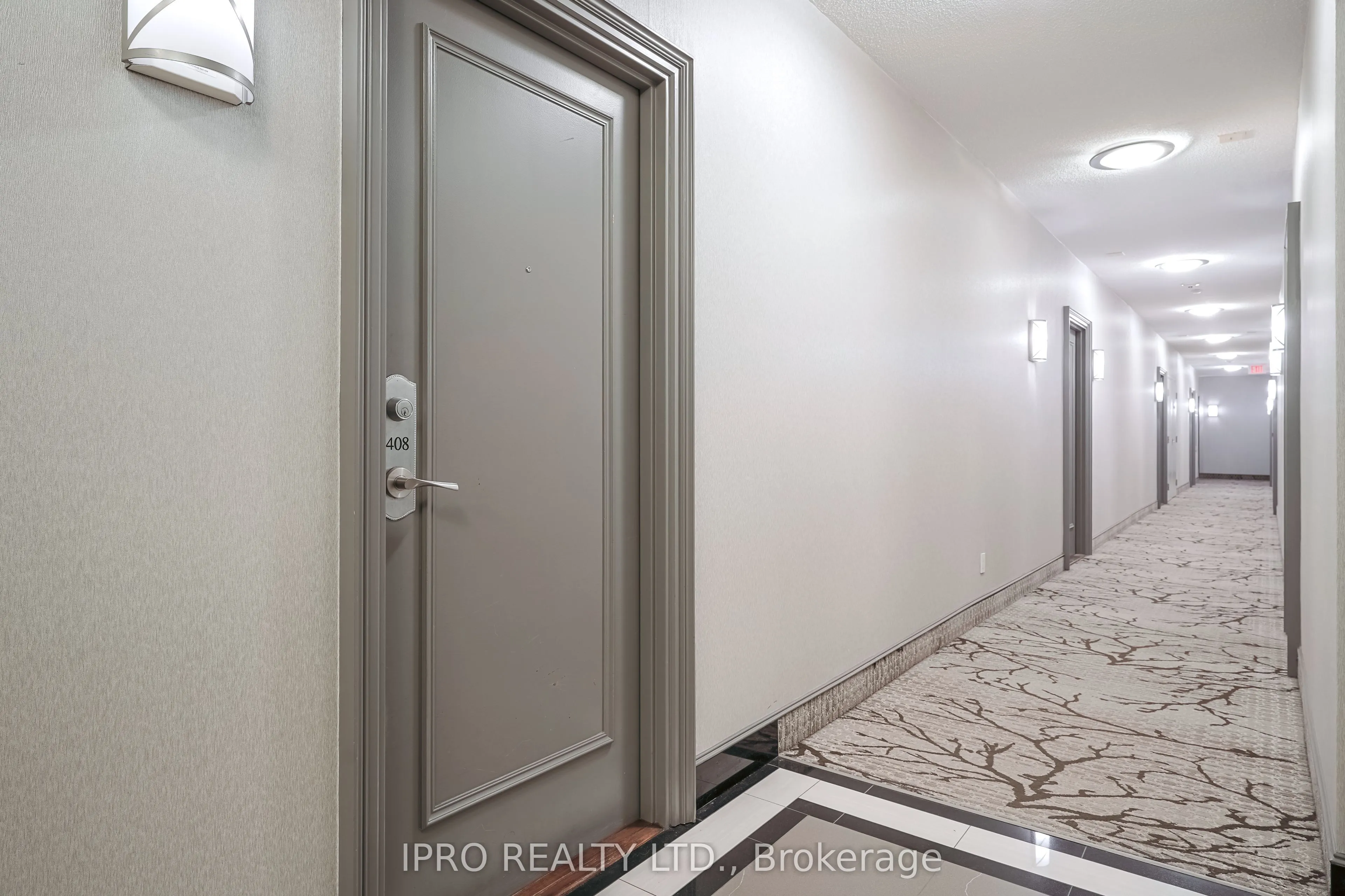 481 Rosewell Avenue N, #408