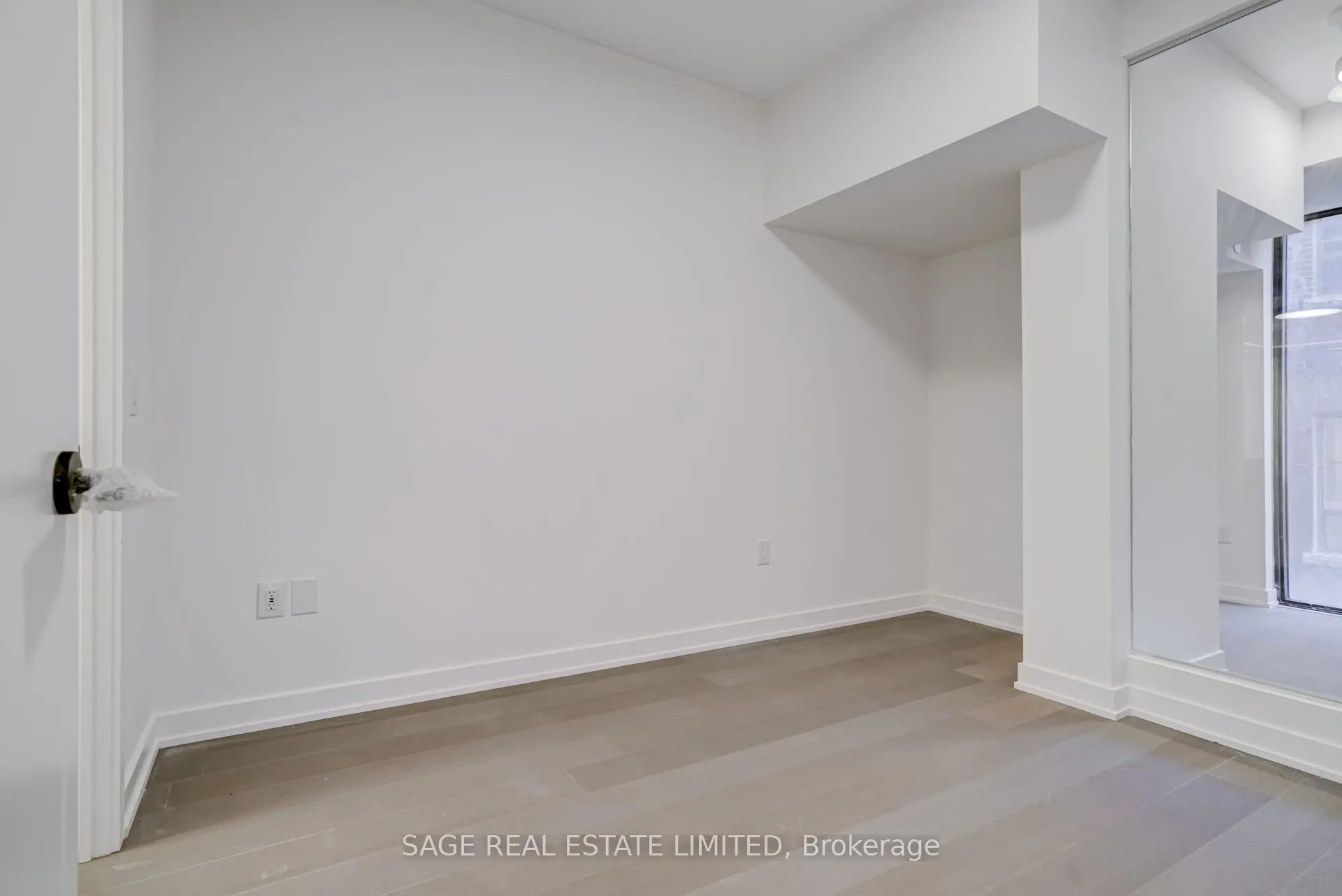 123 Portland Street, #205