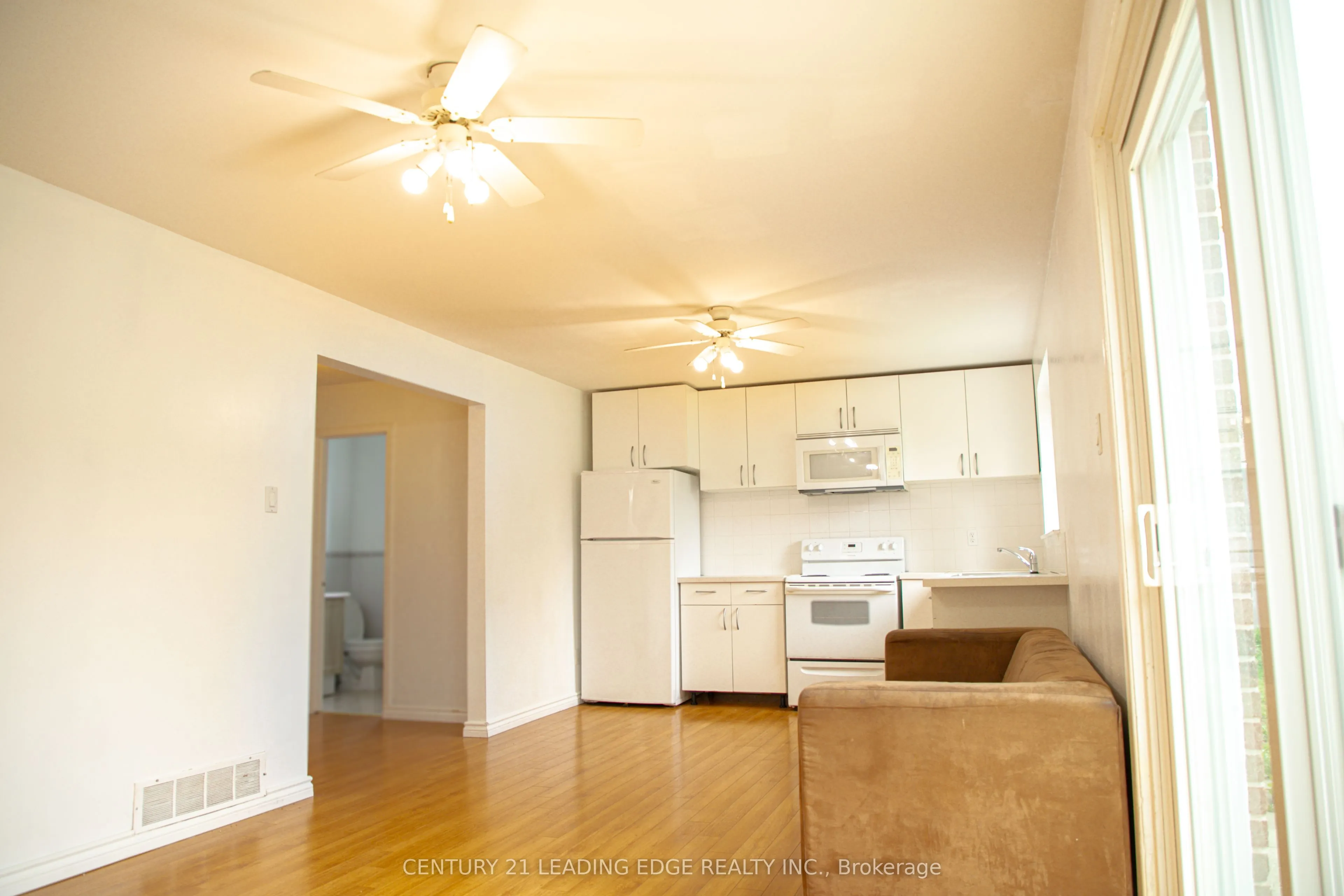 23 Lesgay Crescent