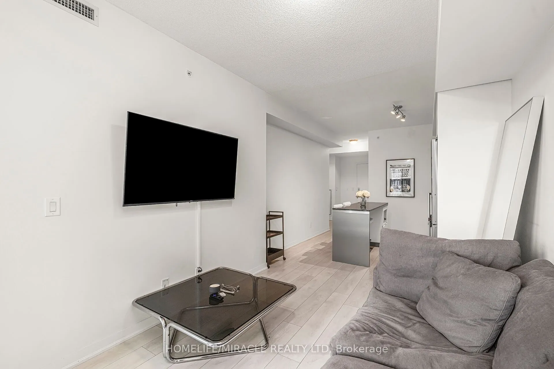 51 East Liberty Street, #1108