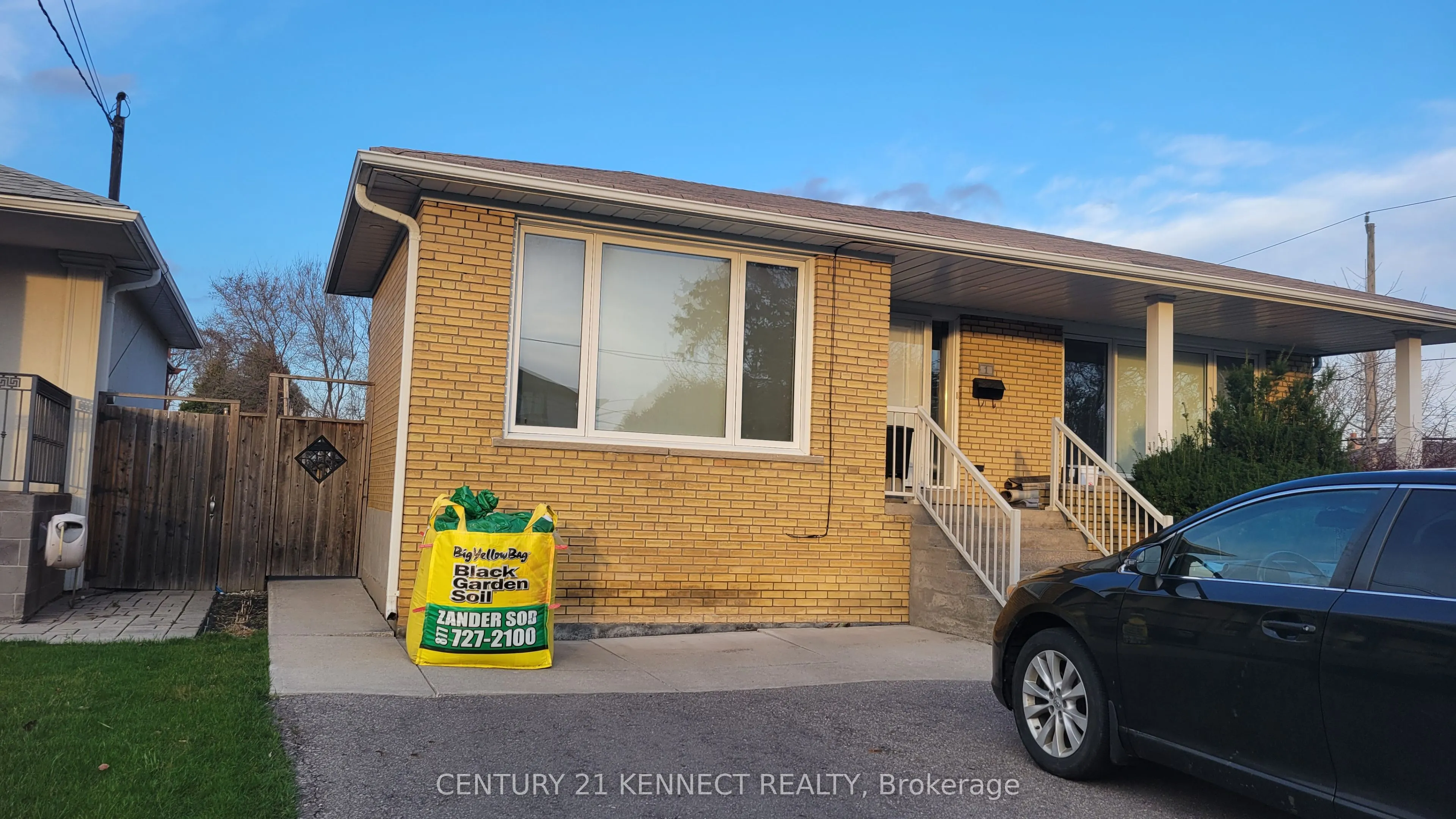 1 Evanston Drive, #Lower #1