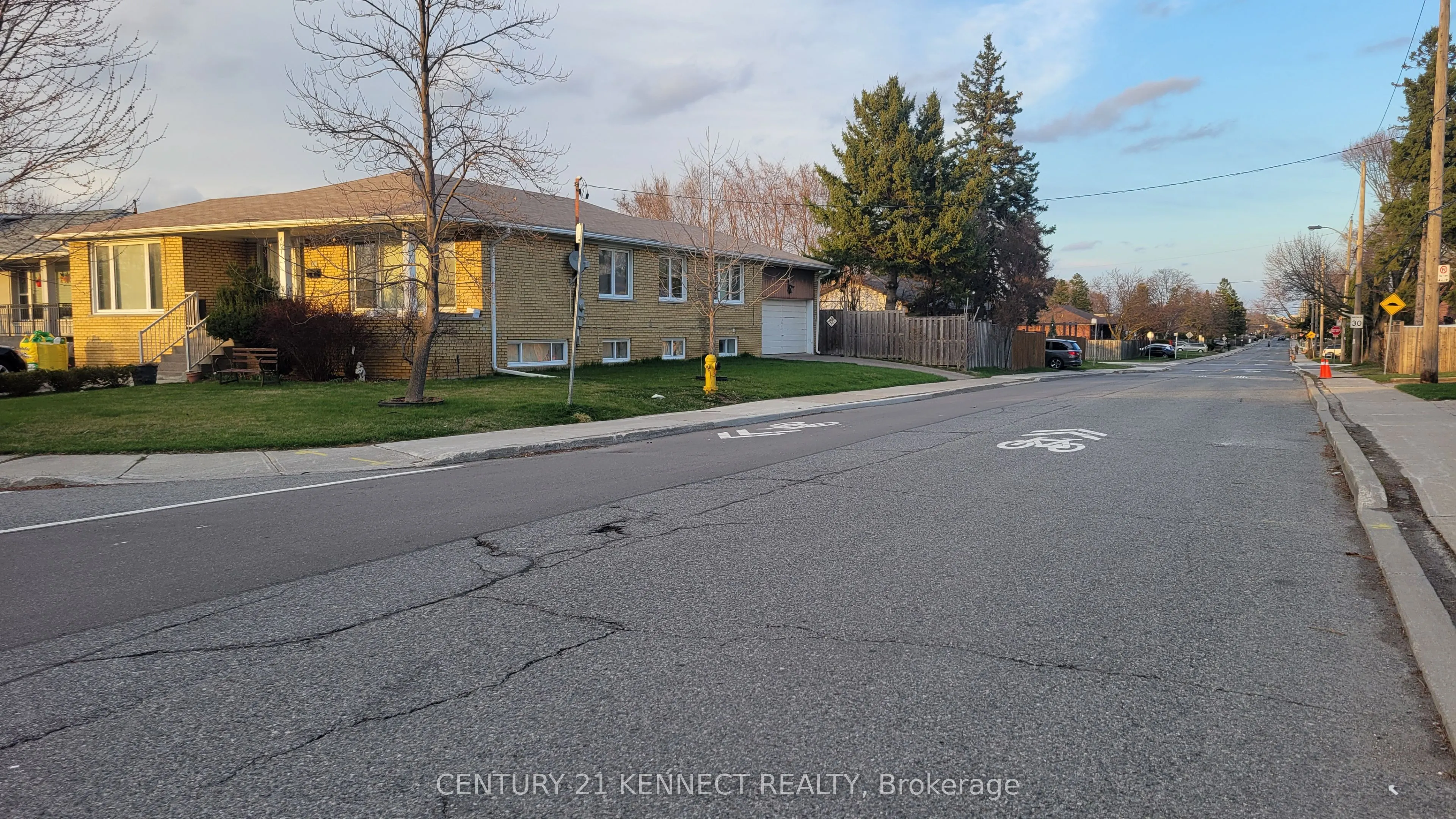 1 Evanston Drive, #Lower #1