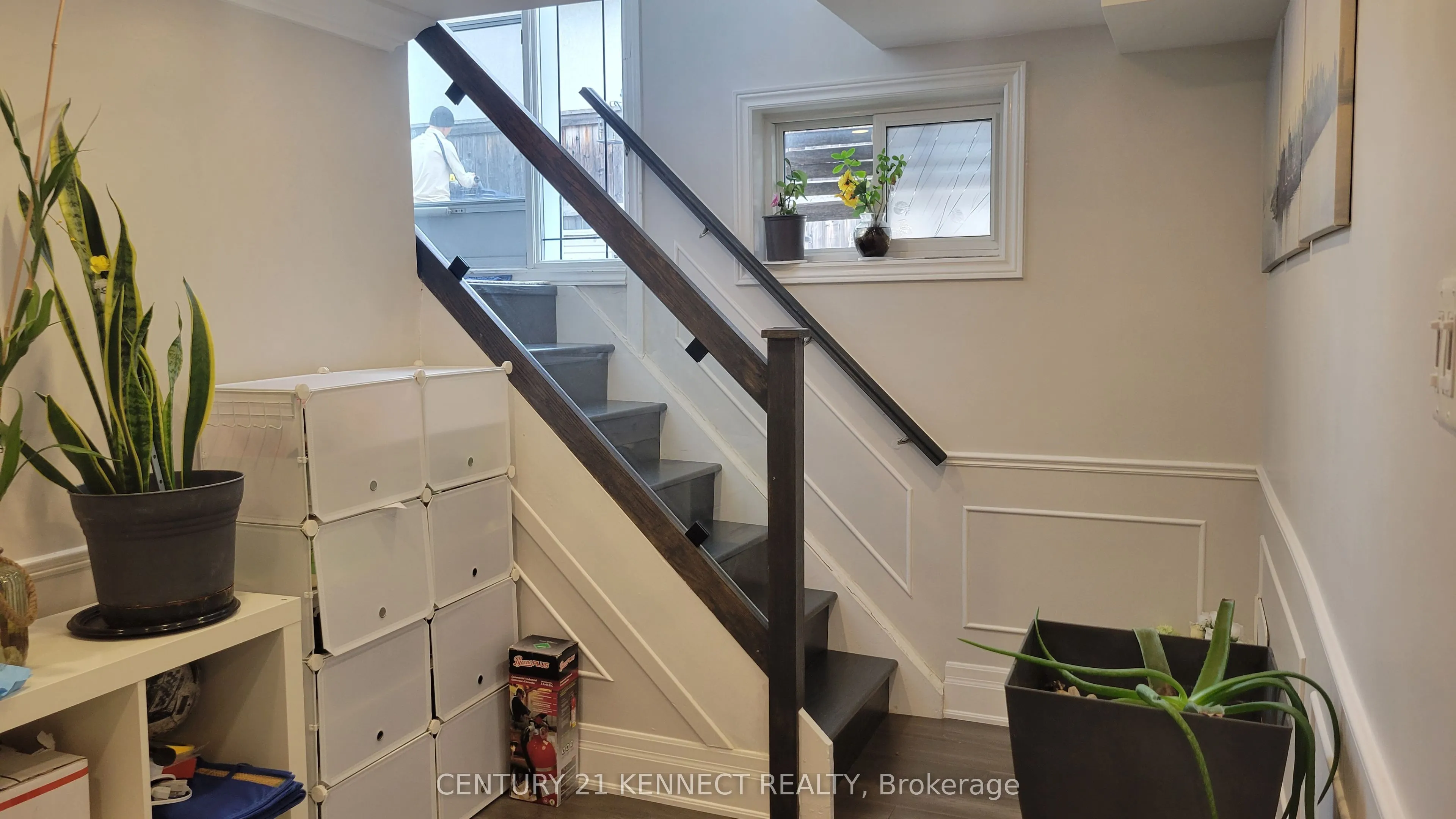 1 Evanston Drive, #Lower #1