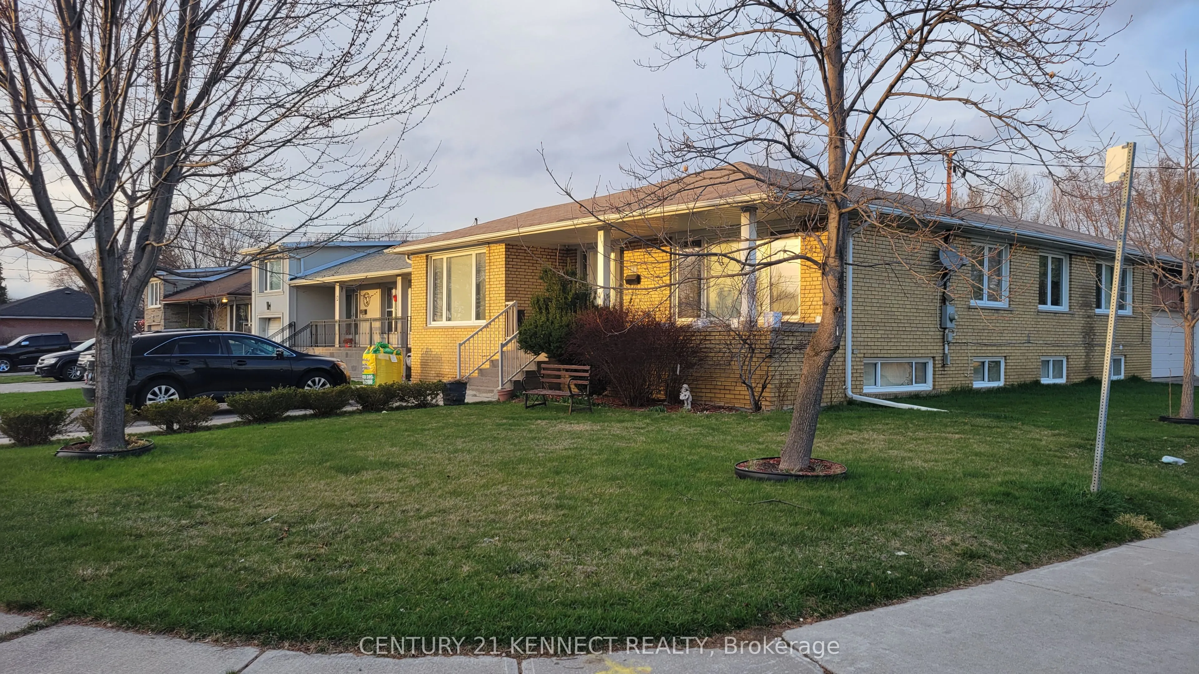 1 Evanston Drive, #Lower #1