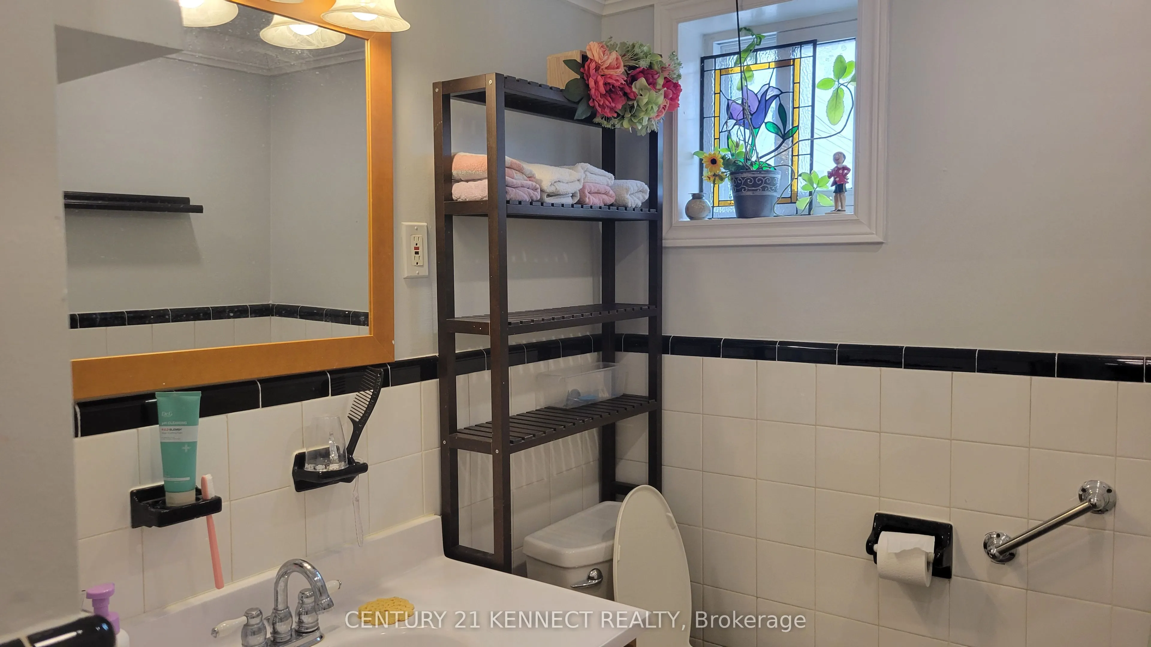 1 Evanston Drive, #Lower #1