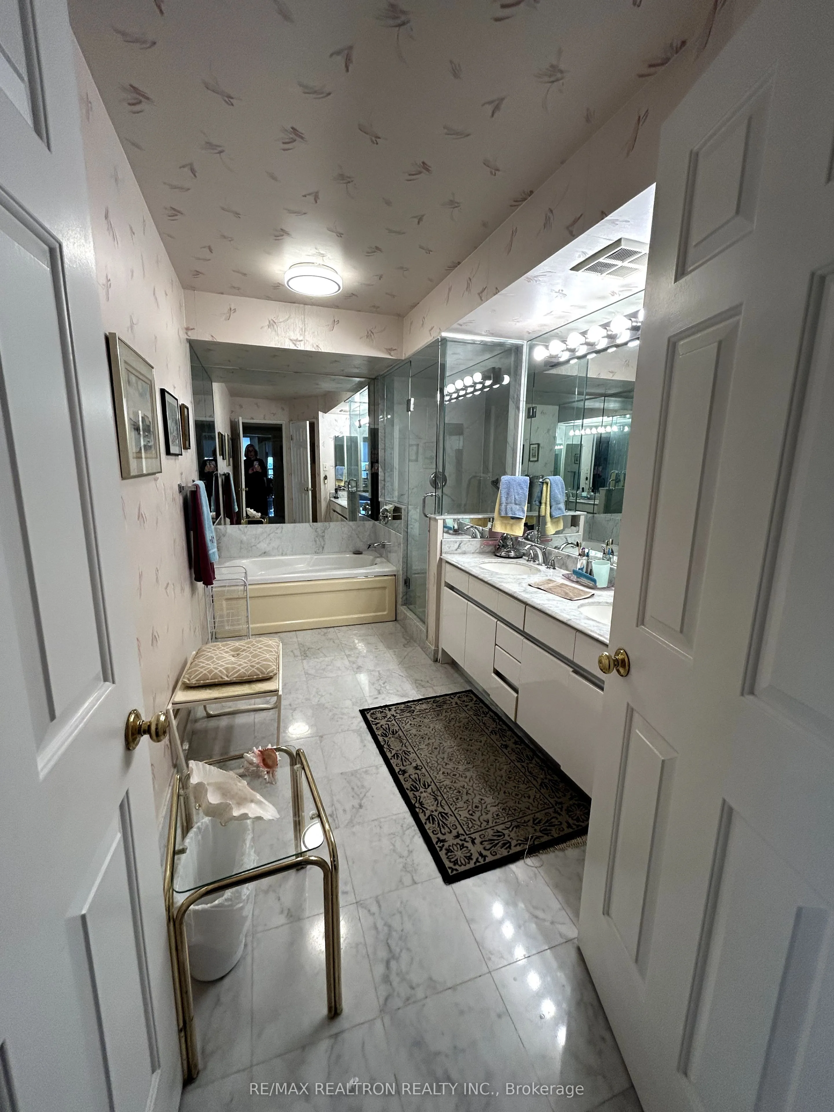 10 Torresdale Avenue, #1604