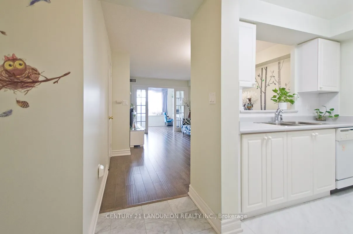 88 Grandview Way, #609