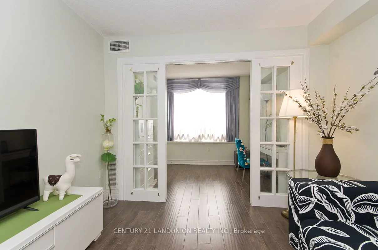 88 Grandview Way, #609