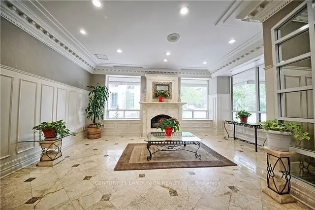 88 Grandview Way, #609