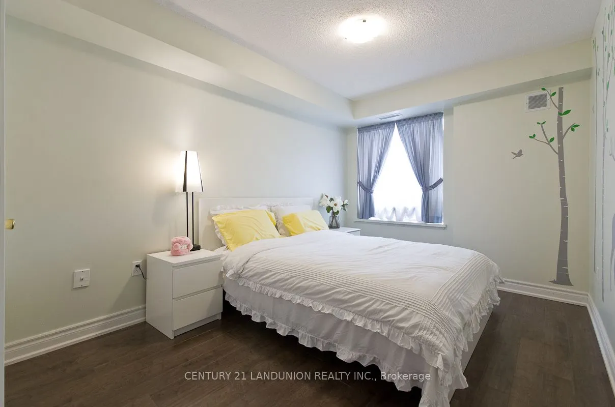 88 Grandview Way, #609