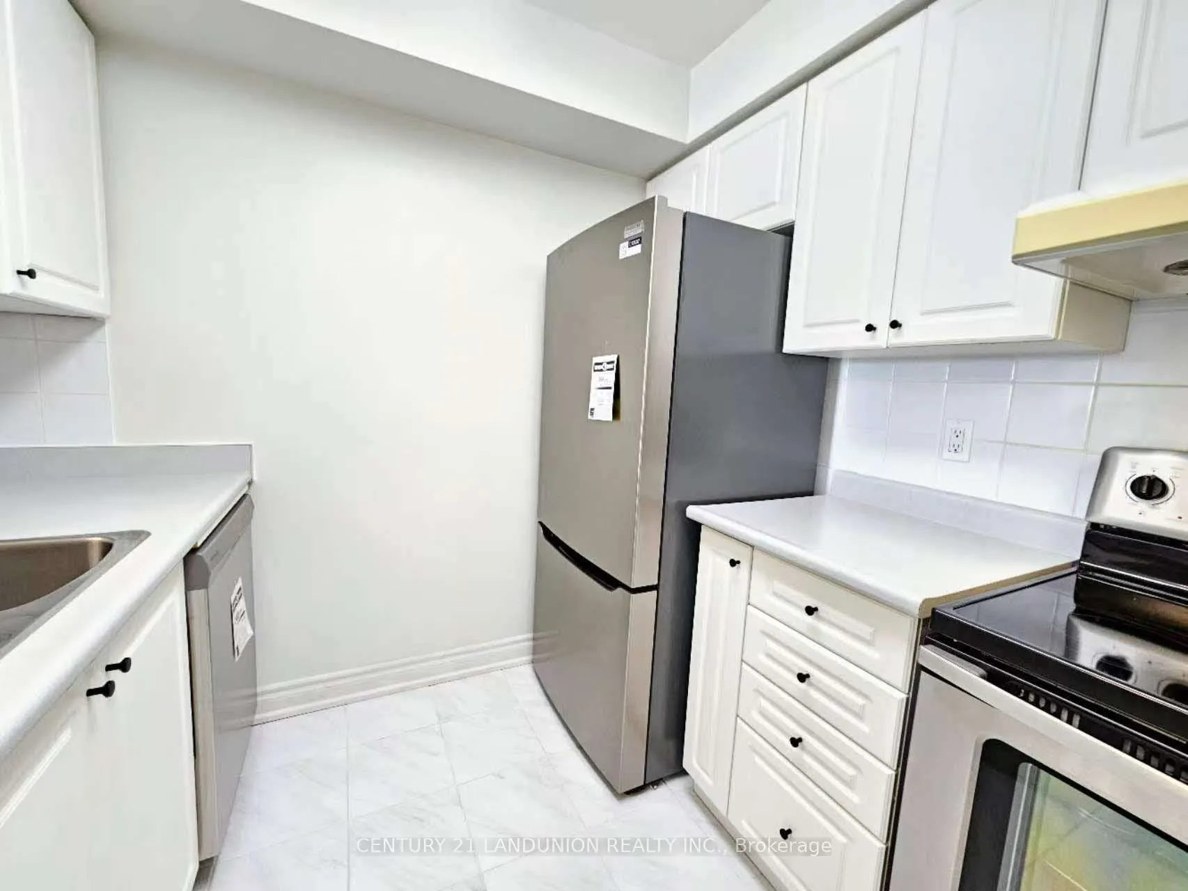 88 Grandview Way, #609