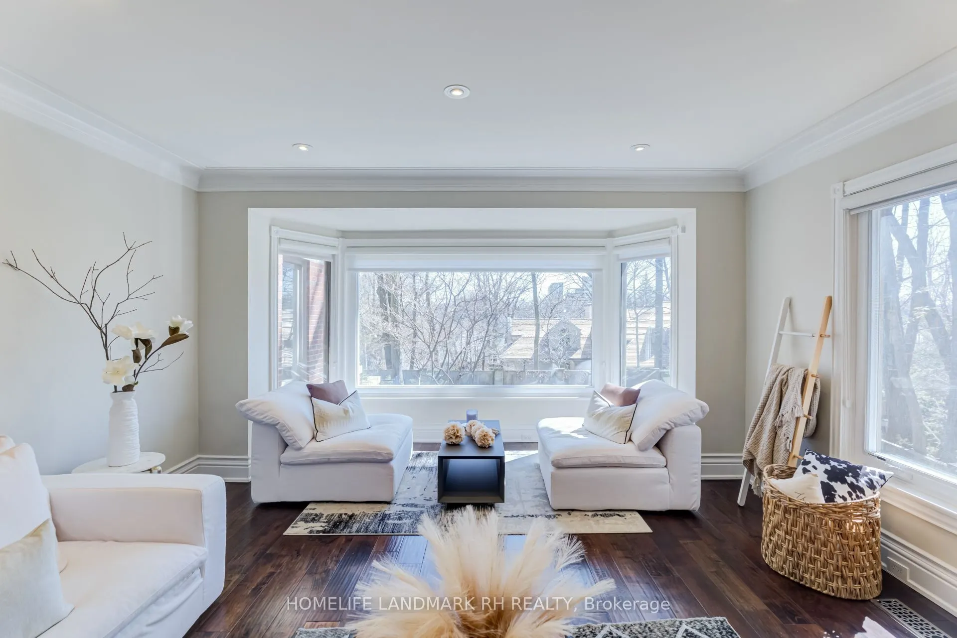 1 Ridgewood Road