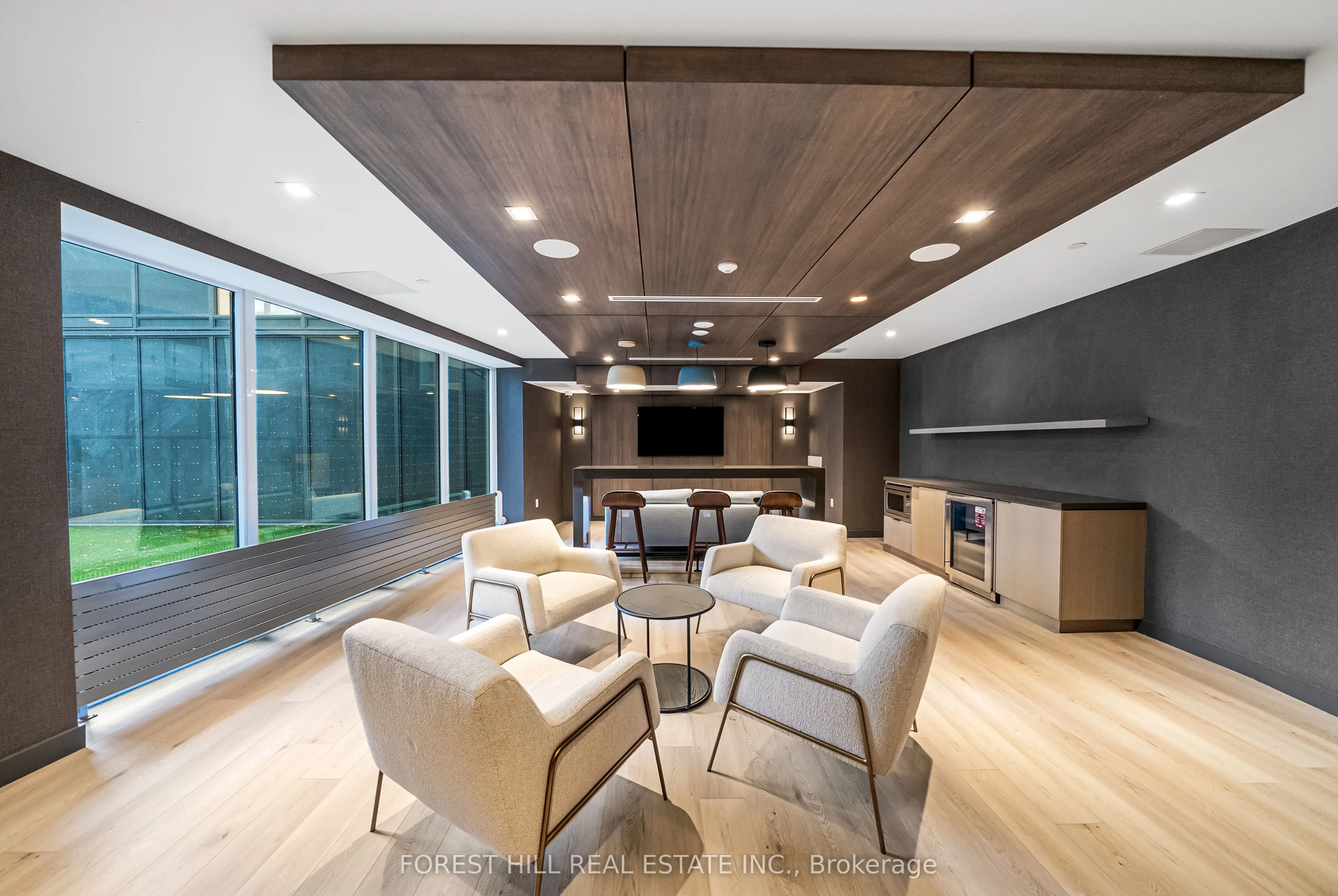 8 Olympic Garden Drive, #S3003