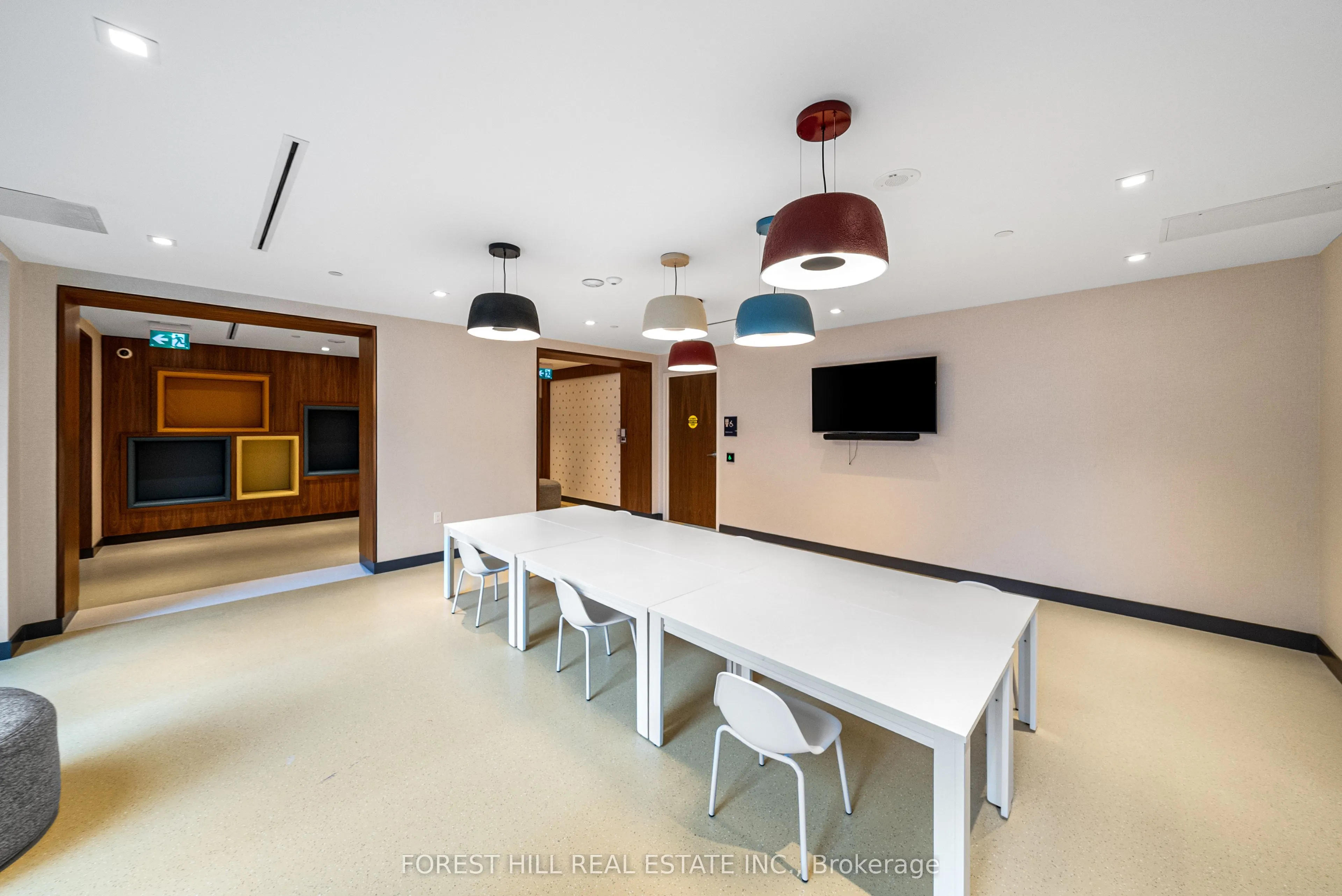 8 Olympic Garden Drive, #S3003