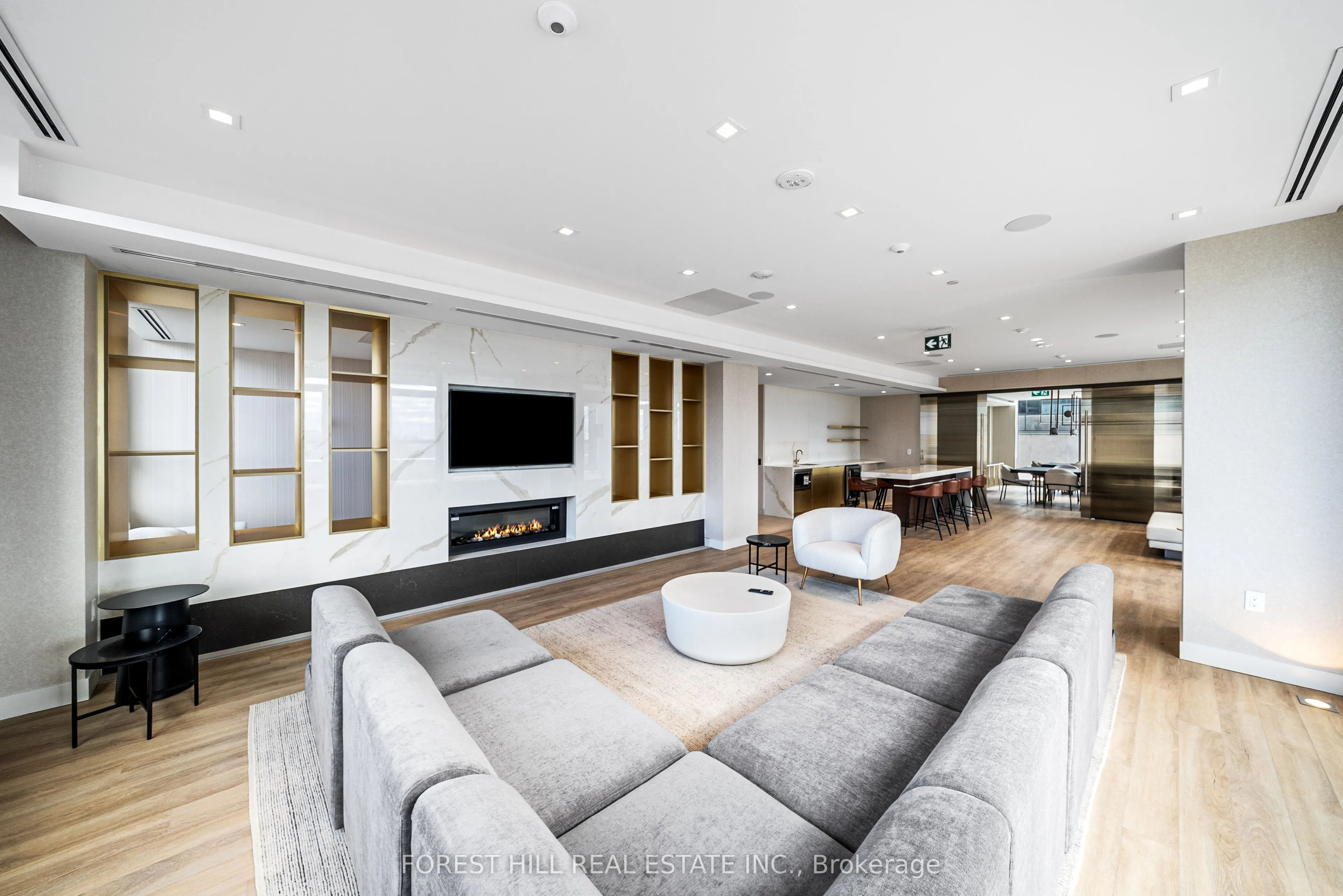8 Olympic Garden Drive, #S3003