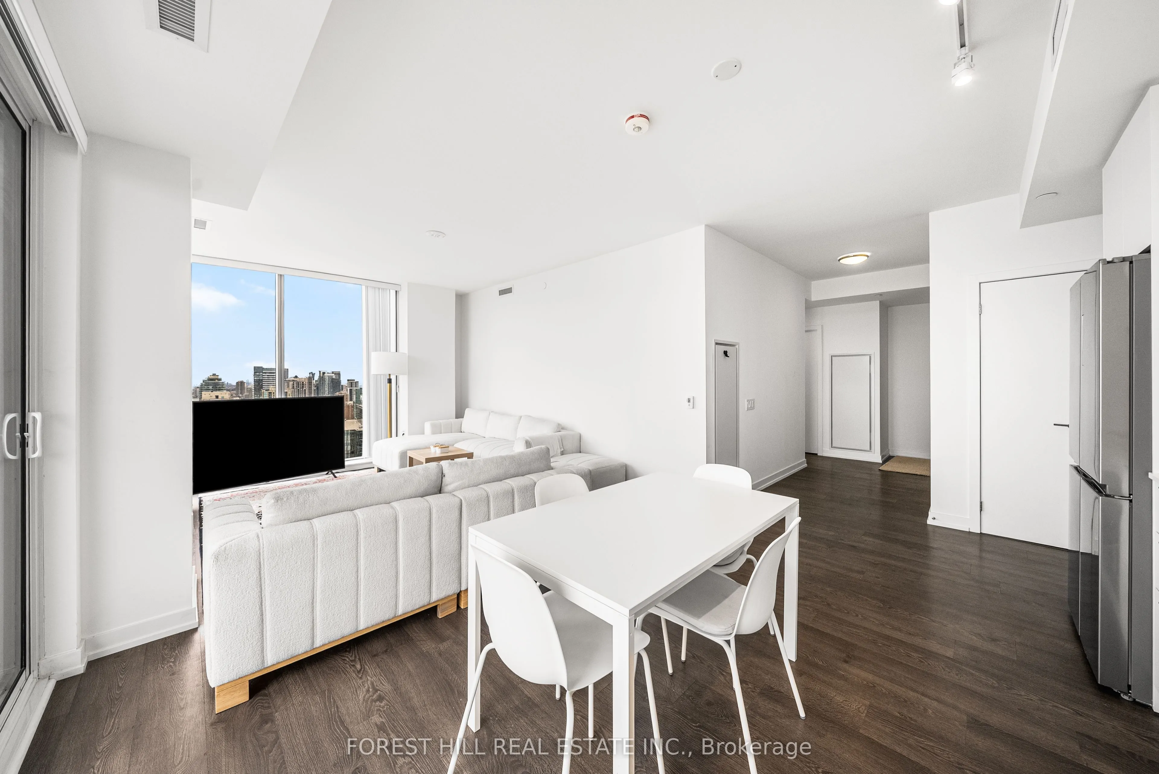 8 Olympic Garden Drive, #S3003