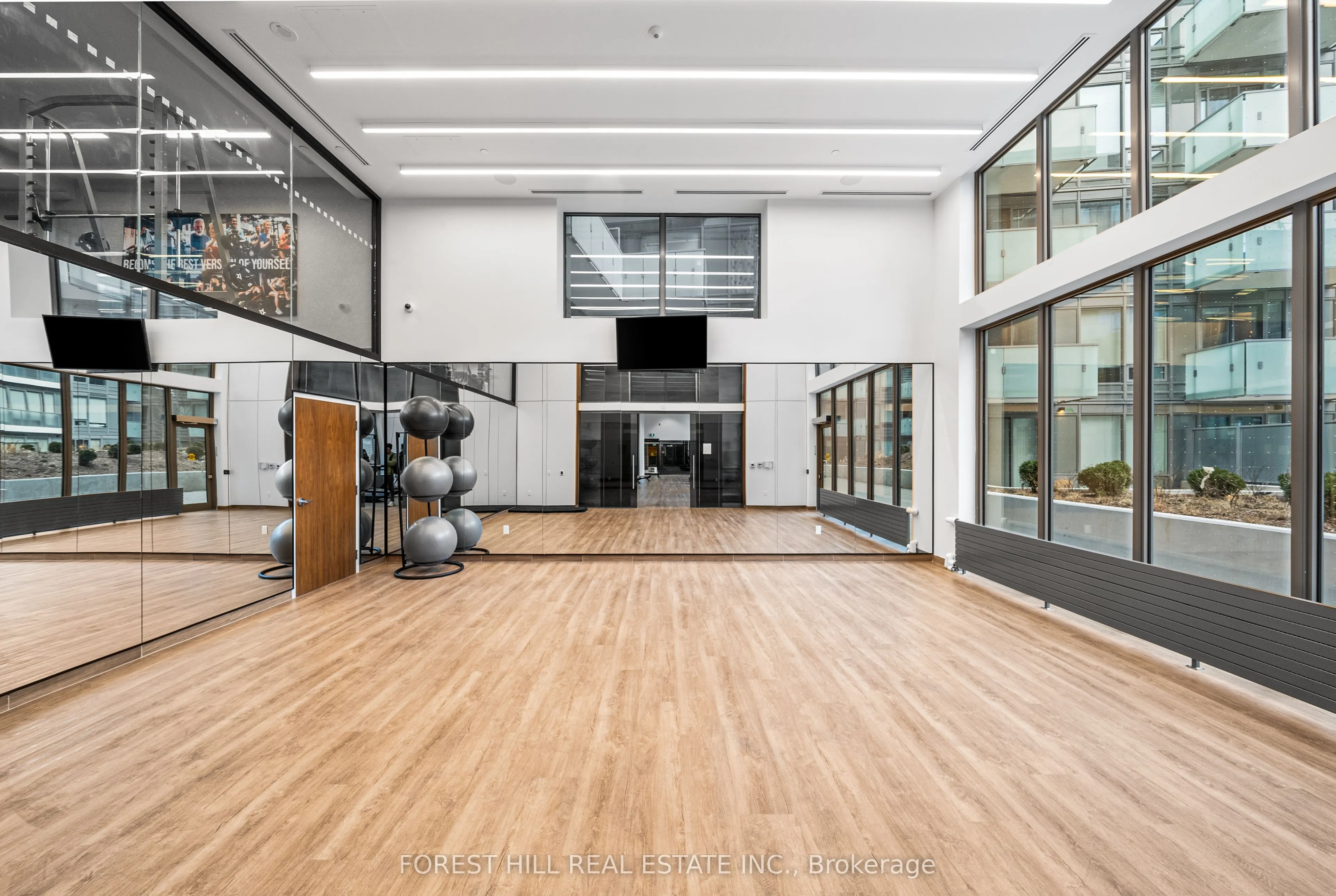 8 Olympic Garden Drive, #S3003
