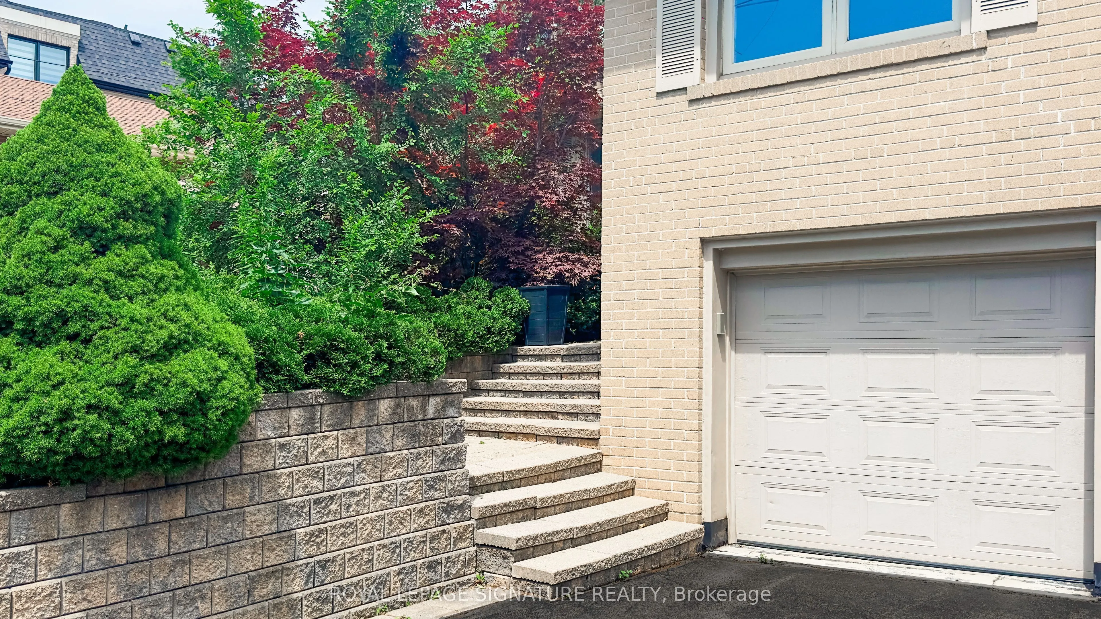 24 Burleigh Heights Drive