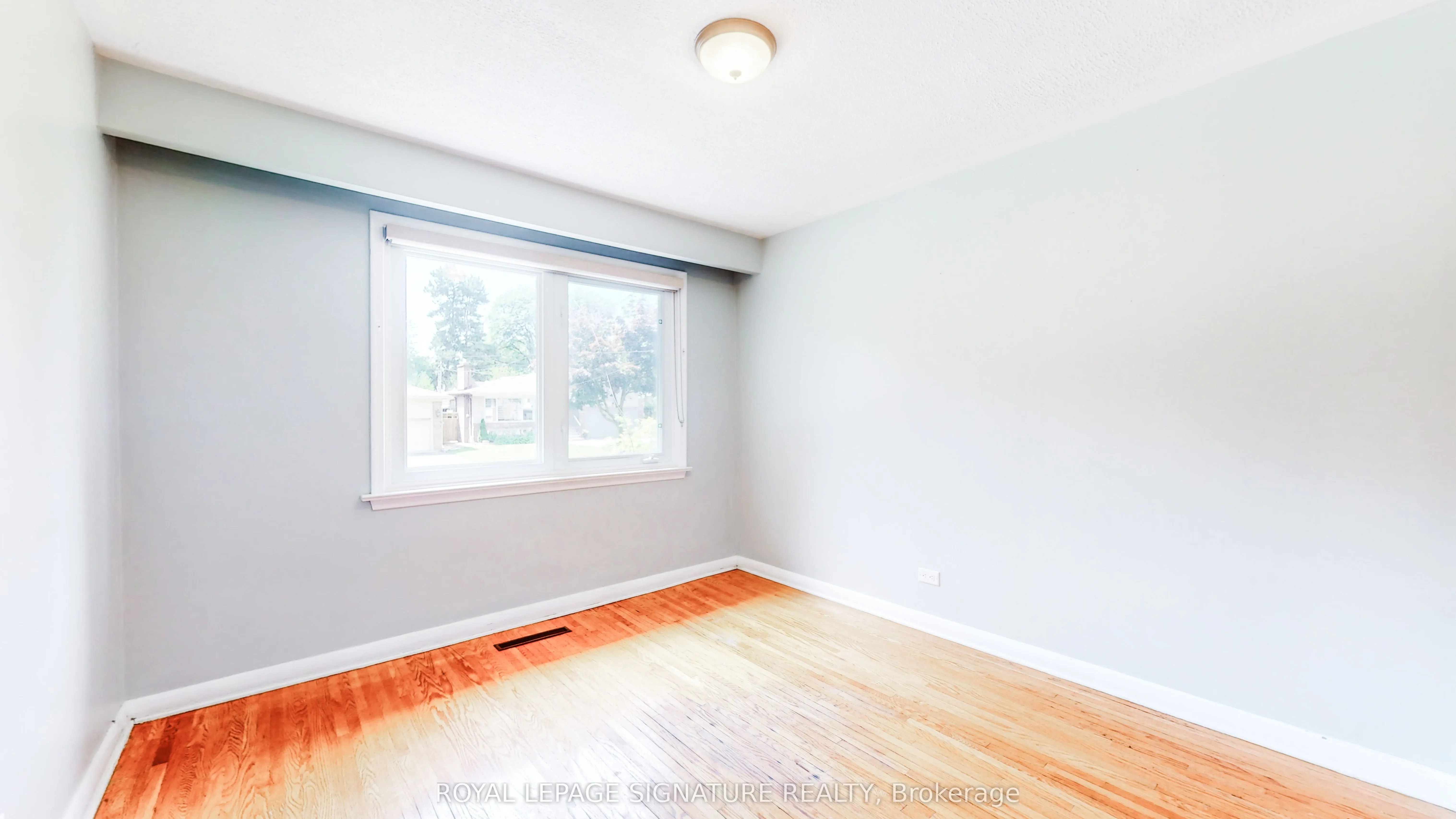 24 Burleigh Heights Drive