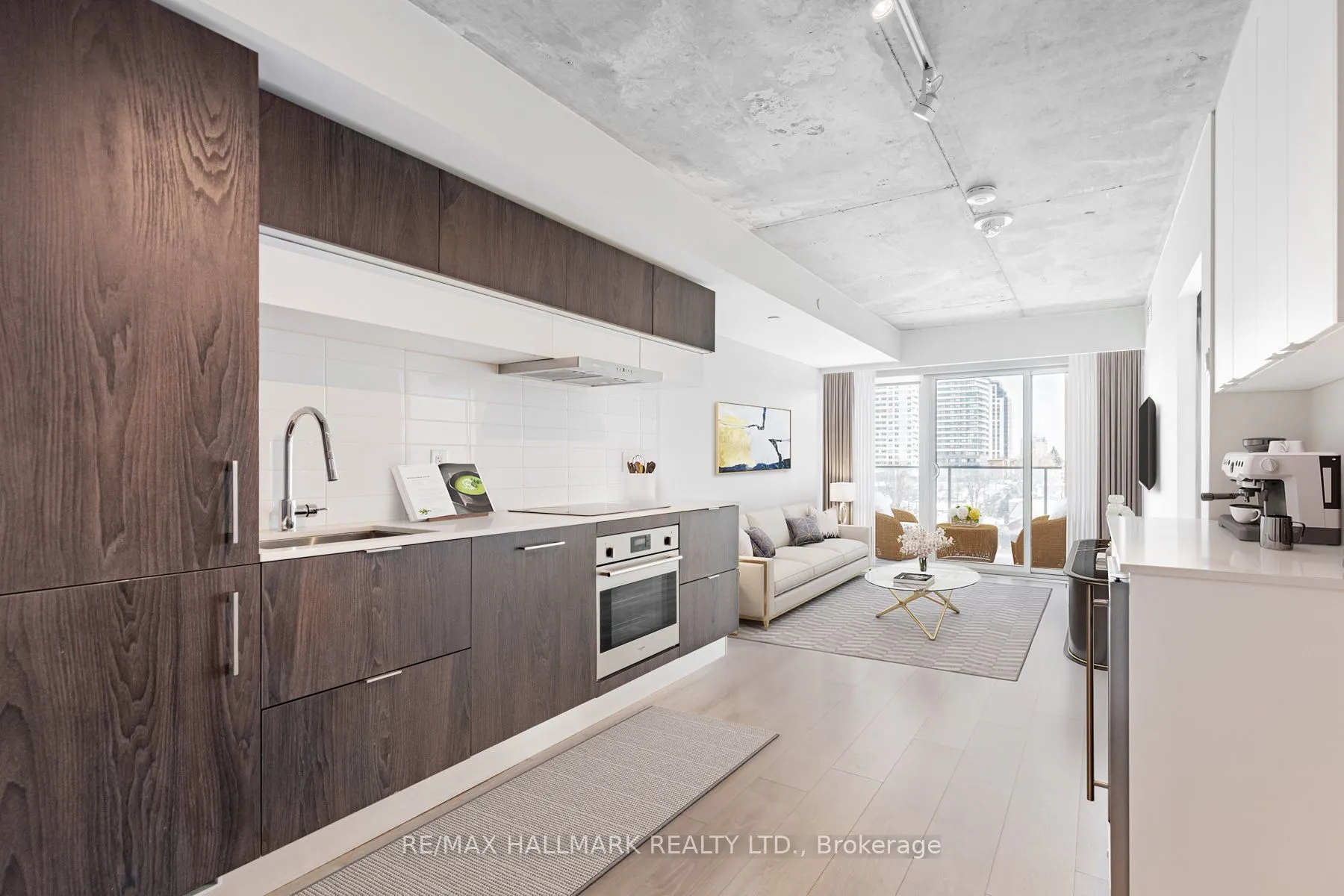 5 Soudan Avenue #707