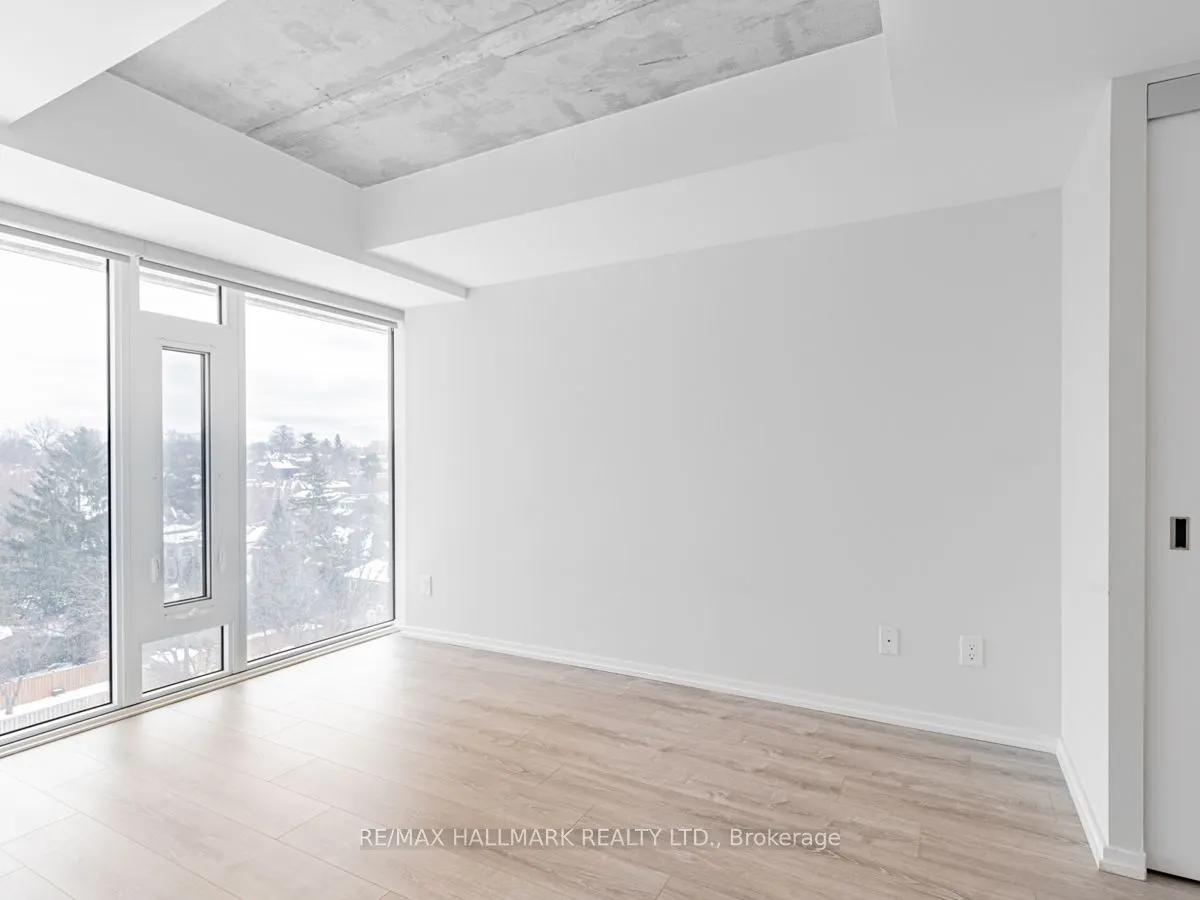 5 Soudan Avenue #707