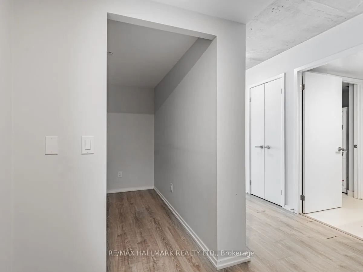 5 Soudan Avenue #707