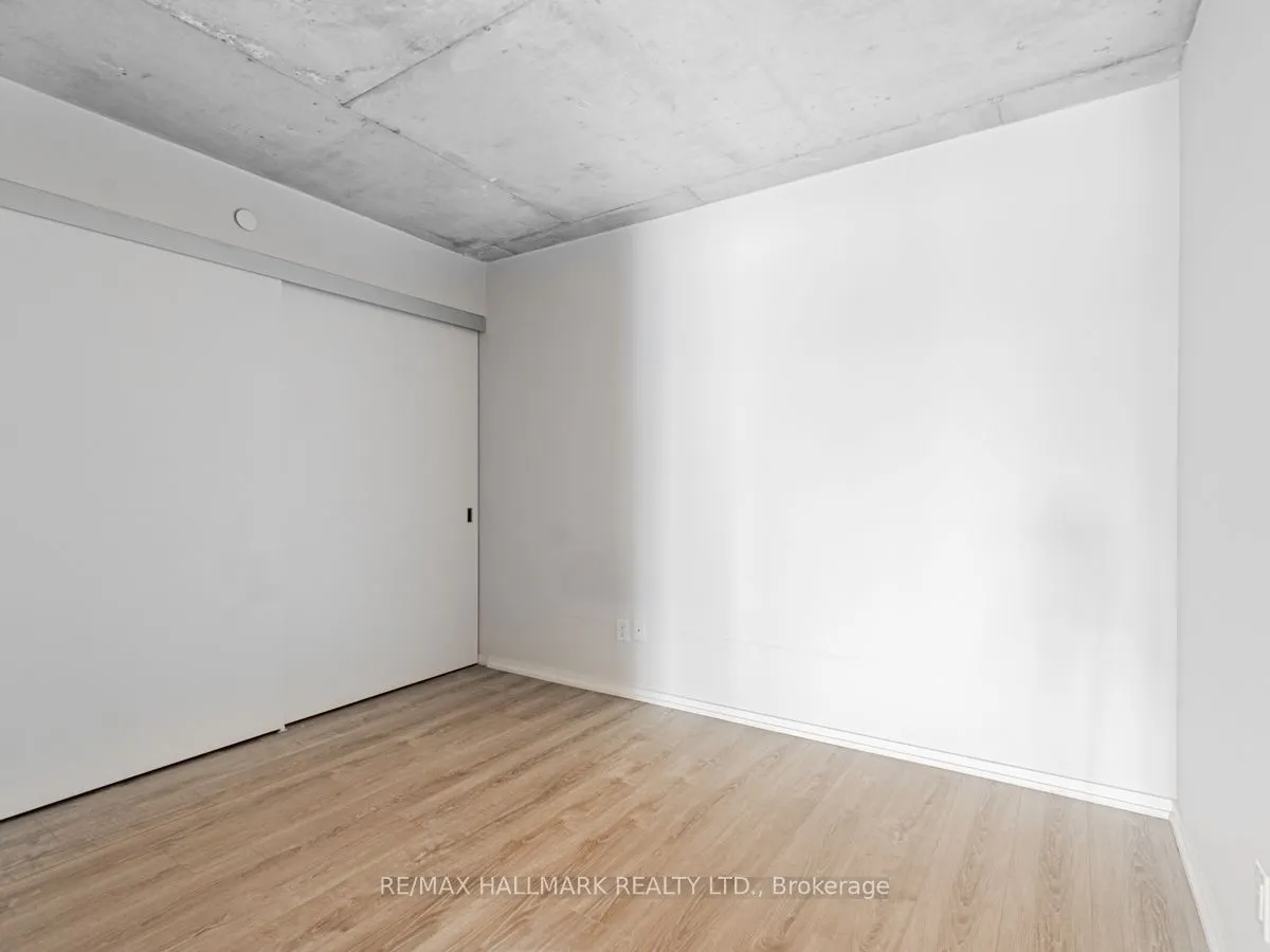 5 Soudan Avenue #707