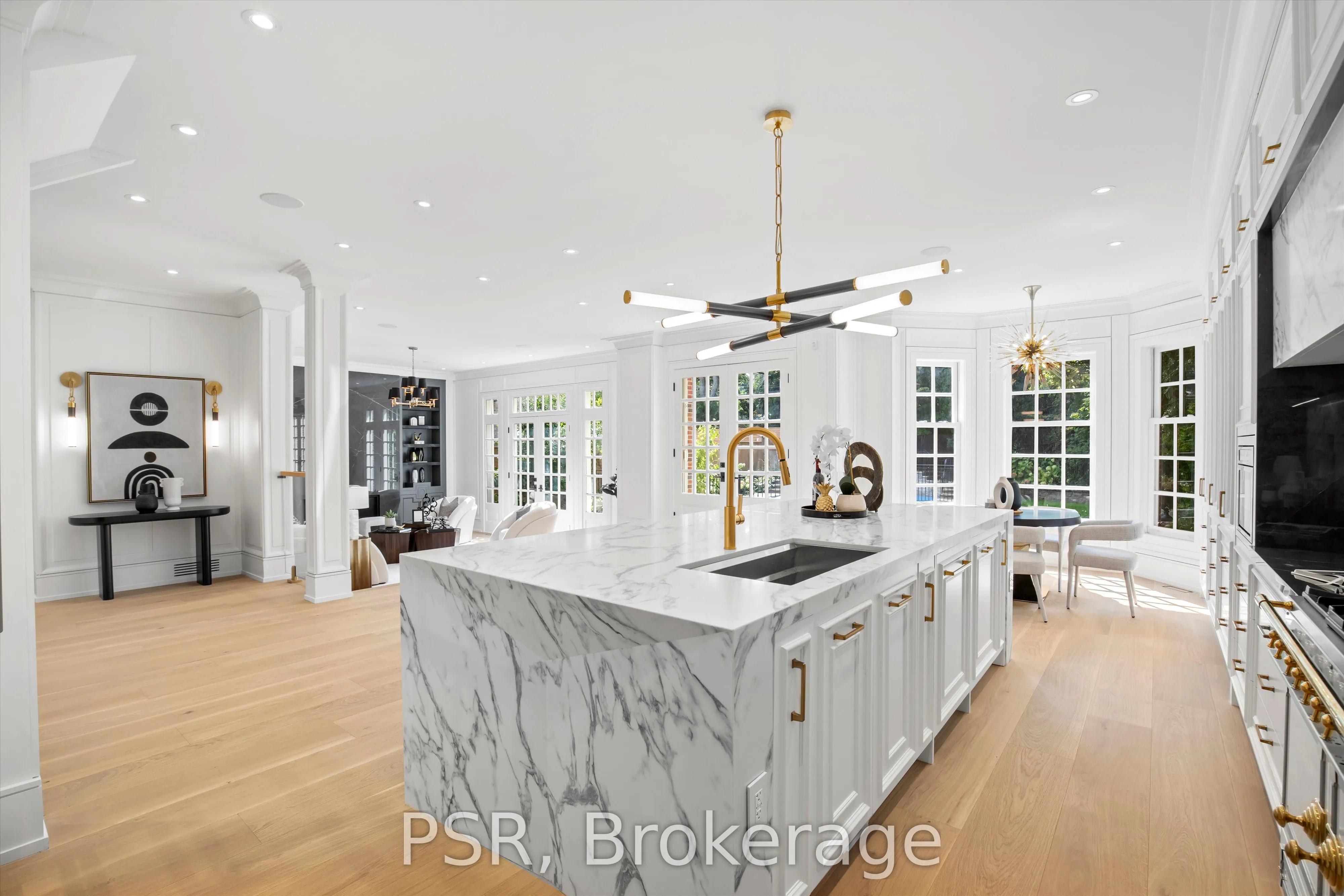 230 Dunvegan Road