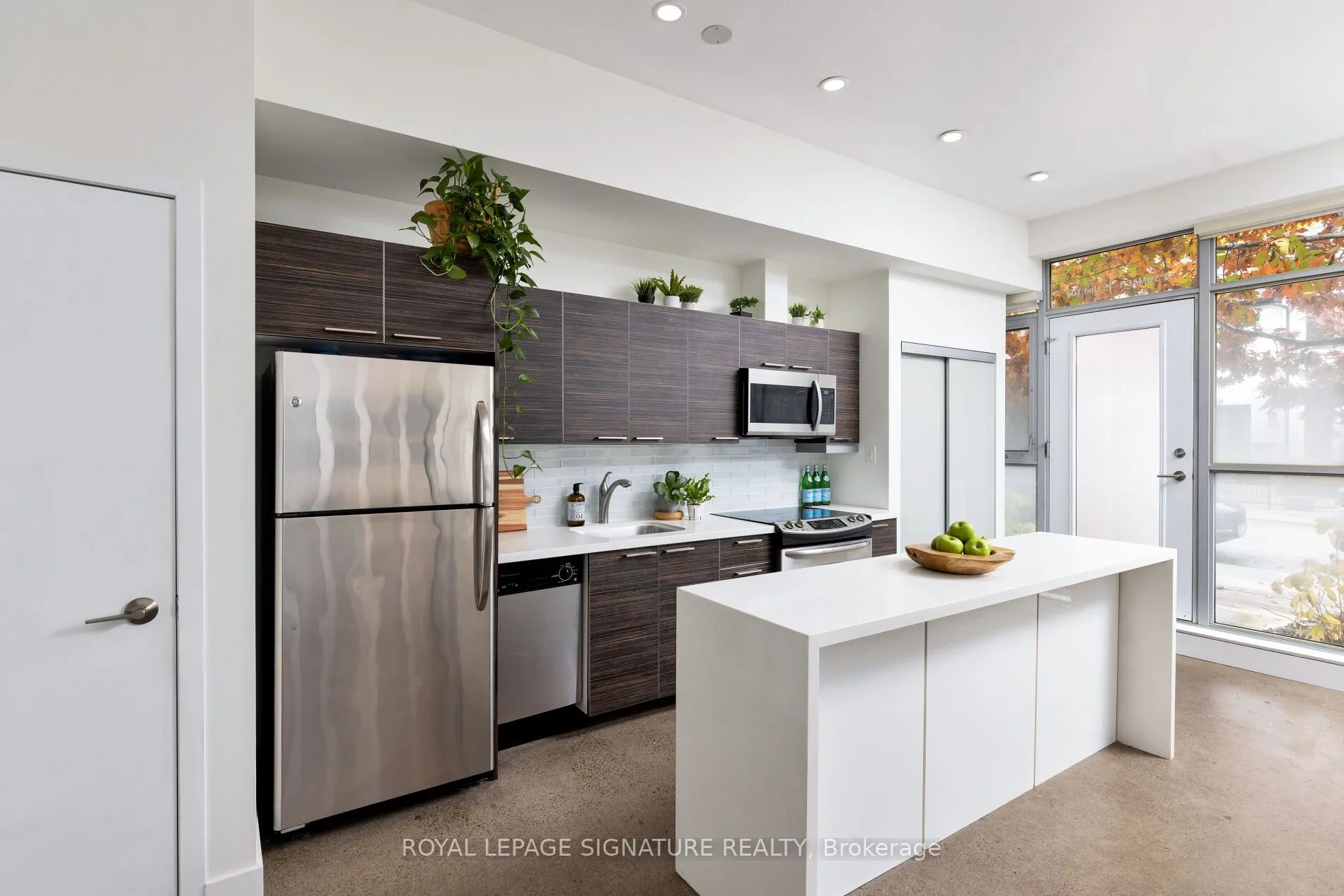 52 Sumach Street, #101