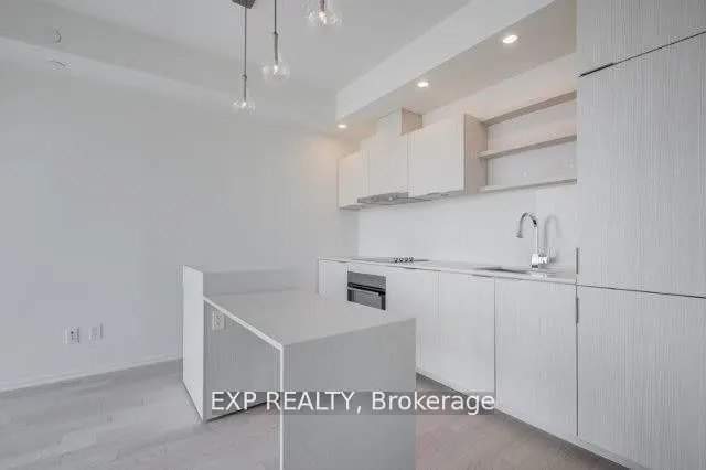 16 bonnycastle Street #3603
