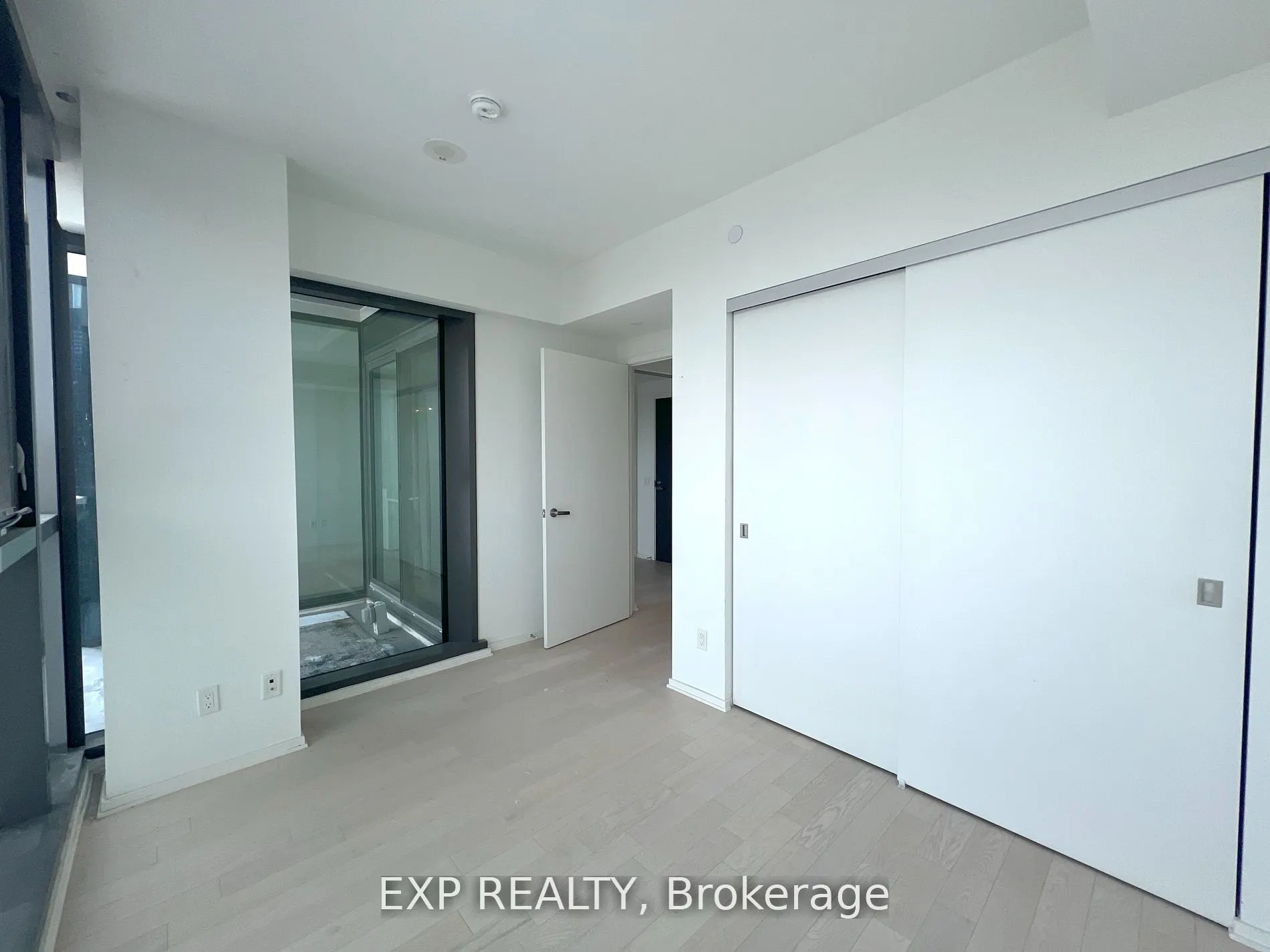 16 bonnycastle Street #3603