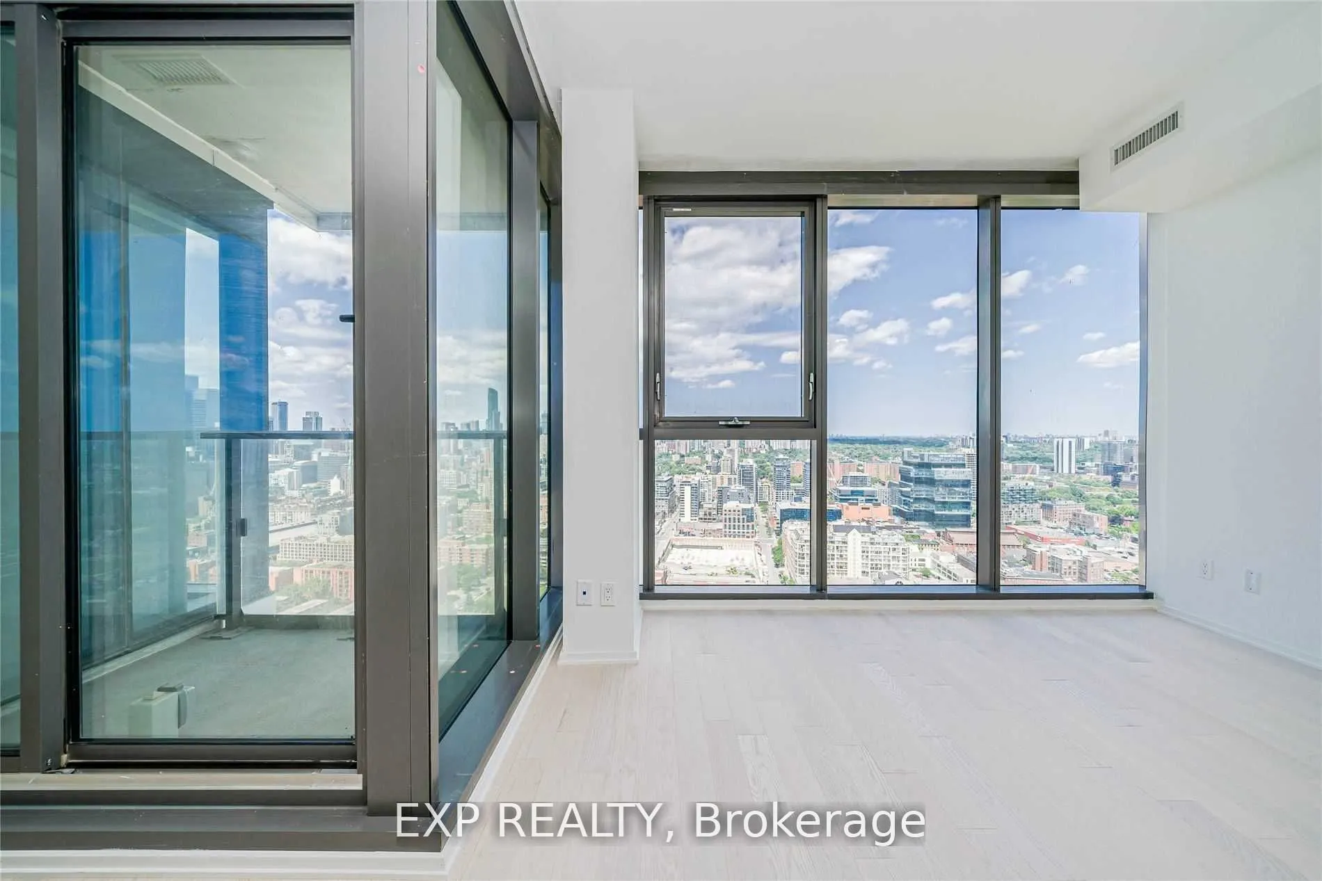 16 bonnycastle Street #3603