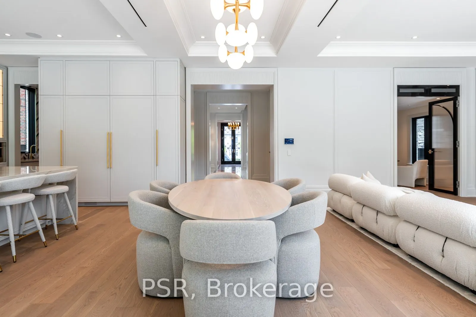 228 Dunvegan Road