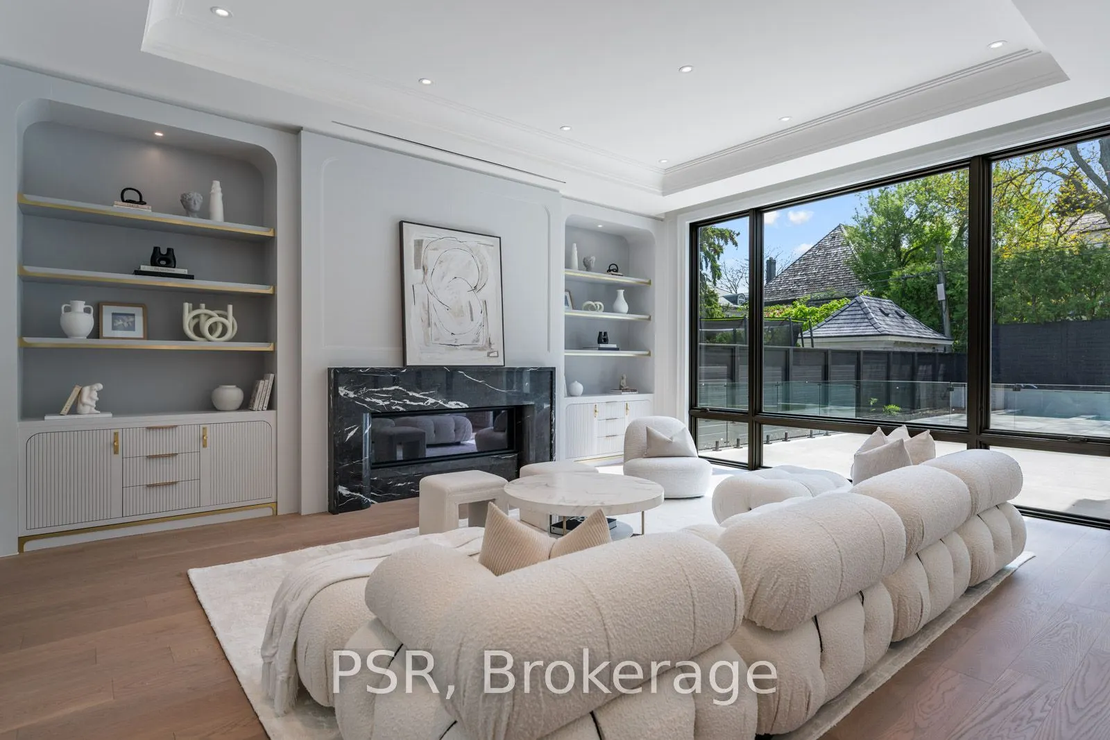 228 Dunvegan Road