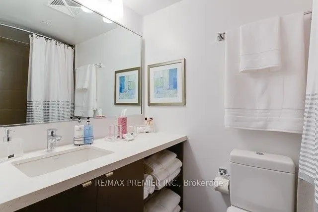 155 Yorkville Avenue, #2505
