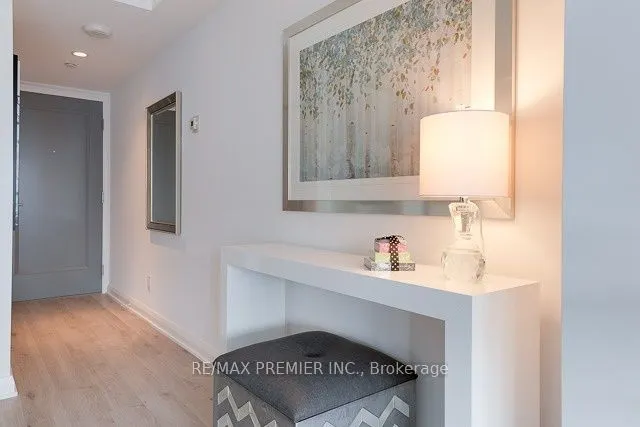155 Yorkville Avenue, #2505