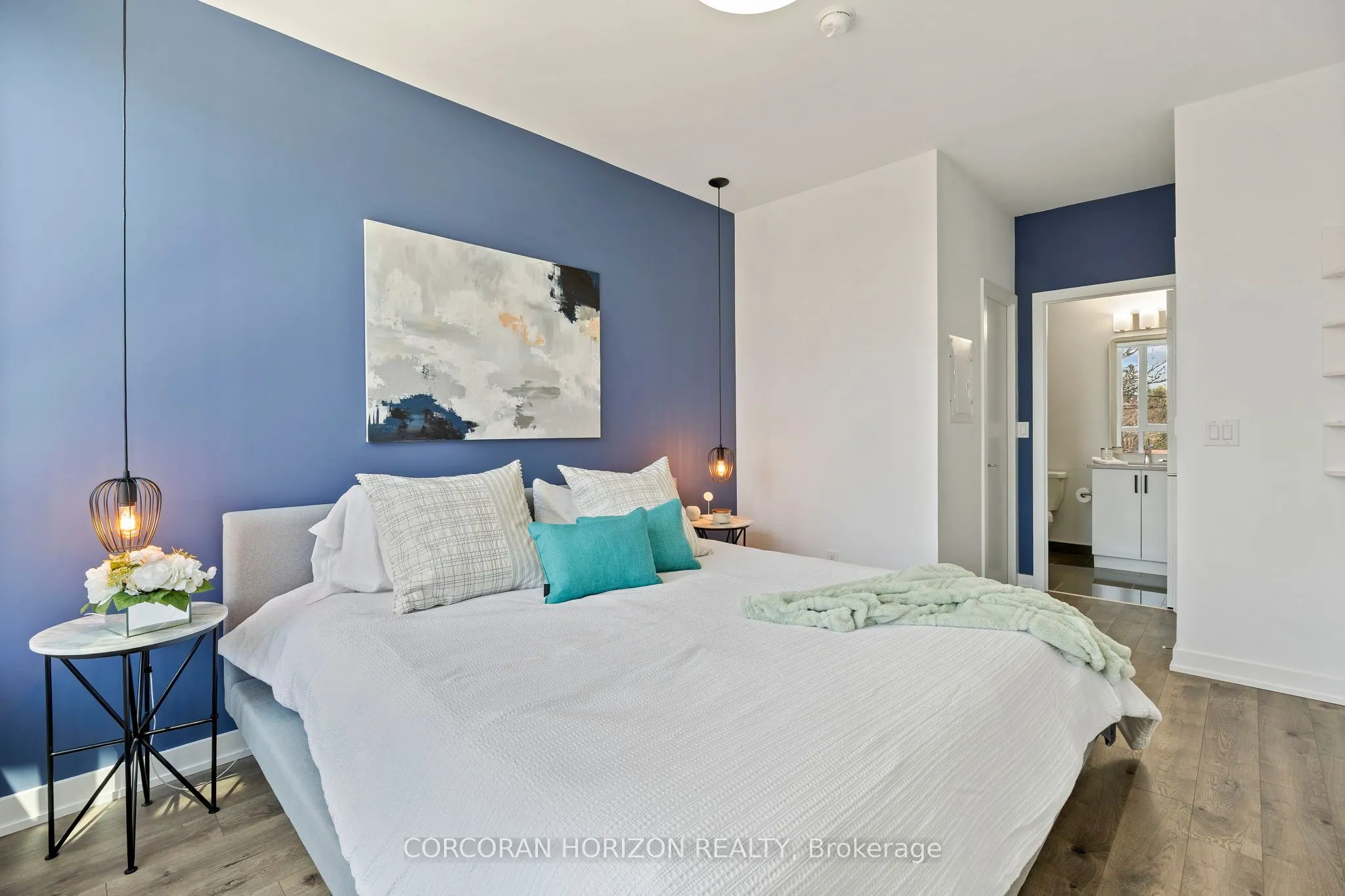 70 Lanark Avenue, #3