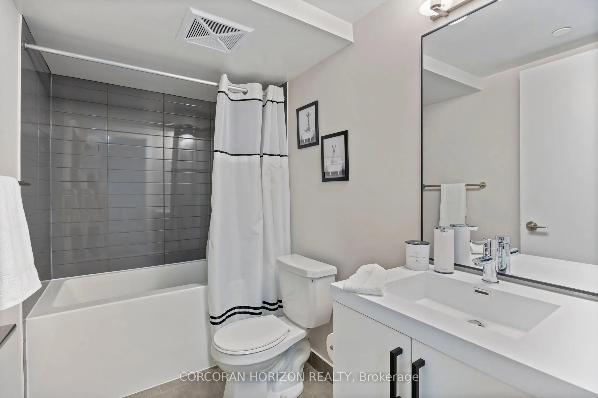 70 Lanark Avenue, #3