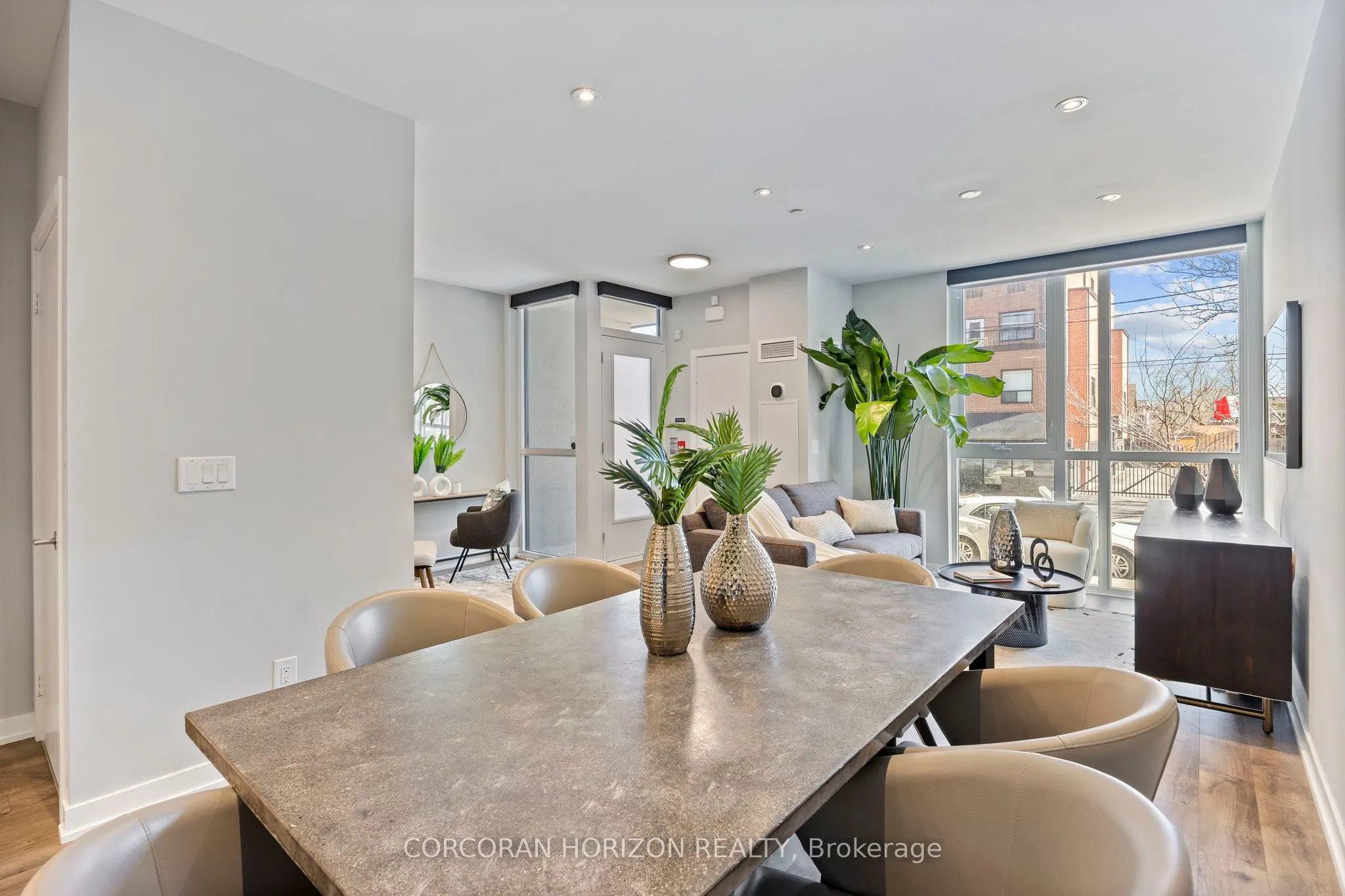 70 Lanark Avenue, #3