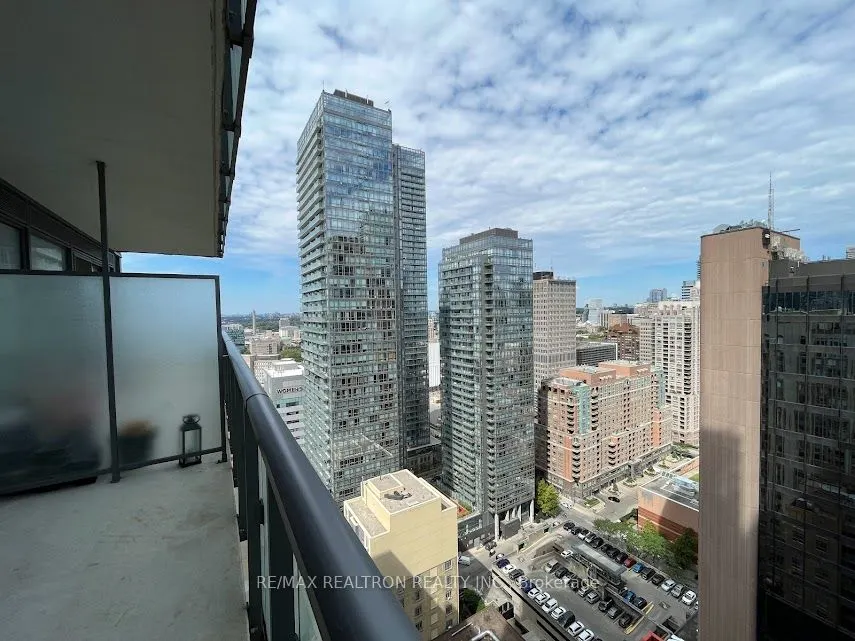 15 Grenville Street, #2706