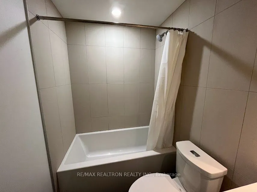 15 Grenville Street, #2706