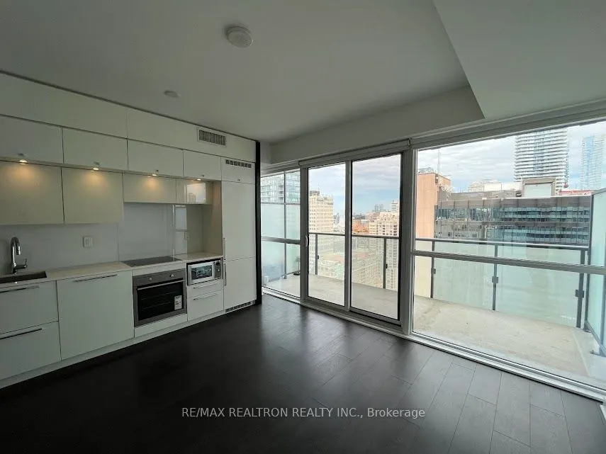 15 Grenville Street, #2706