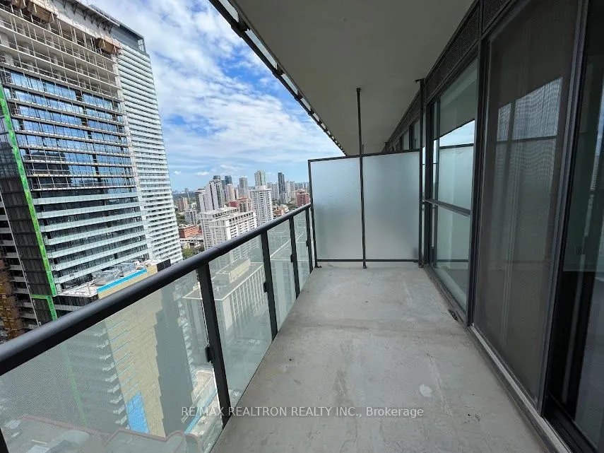 15 Grenville Street, #2706