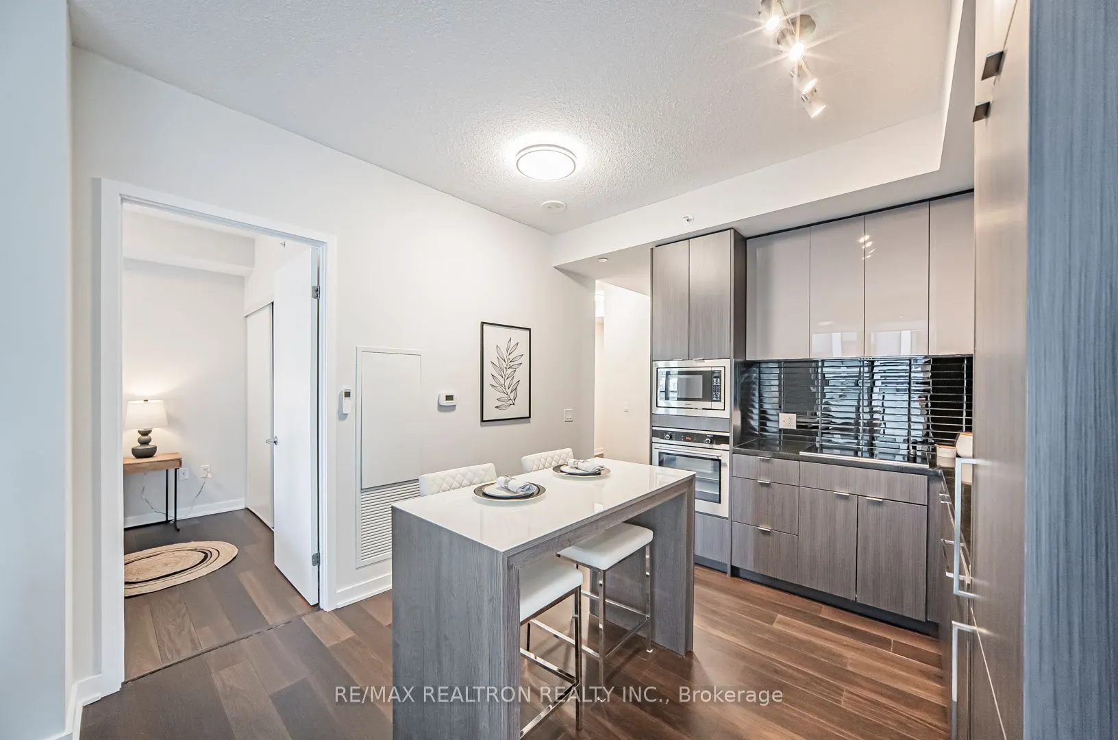 115 Blue Jays Way, #2702