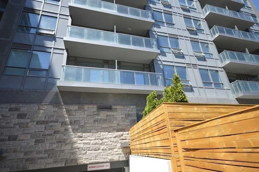 7 Kenaston Gardens #124