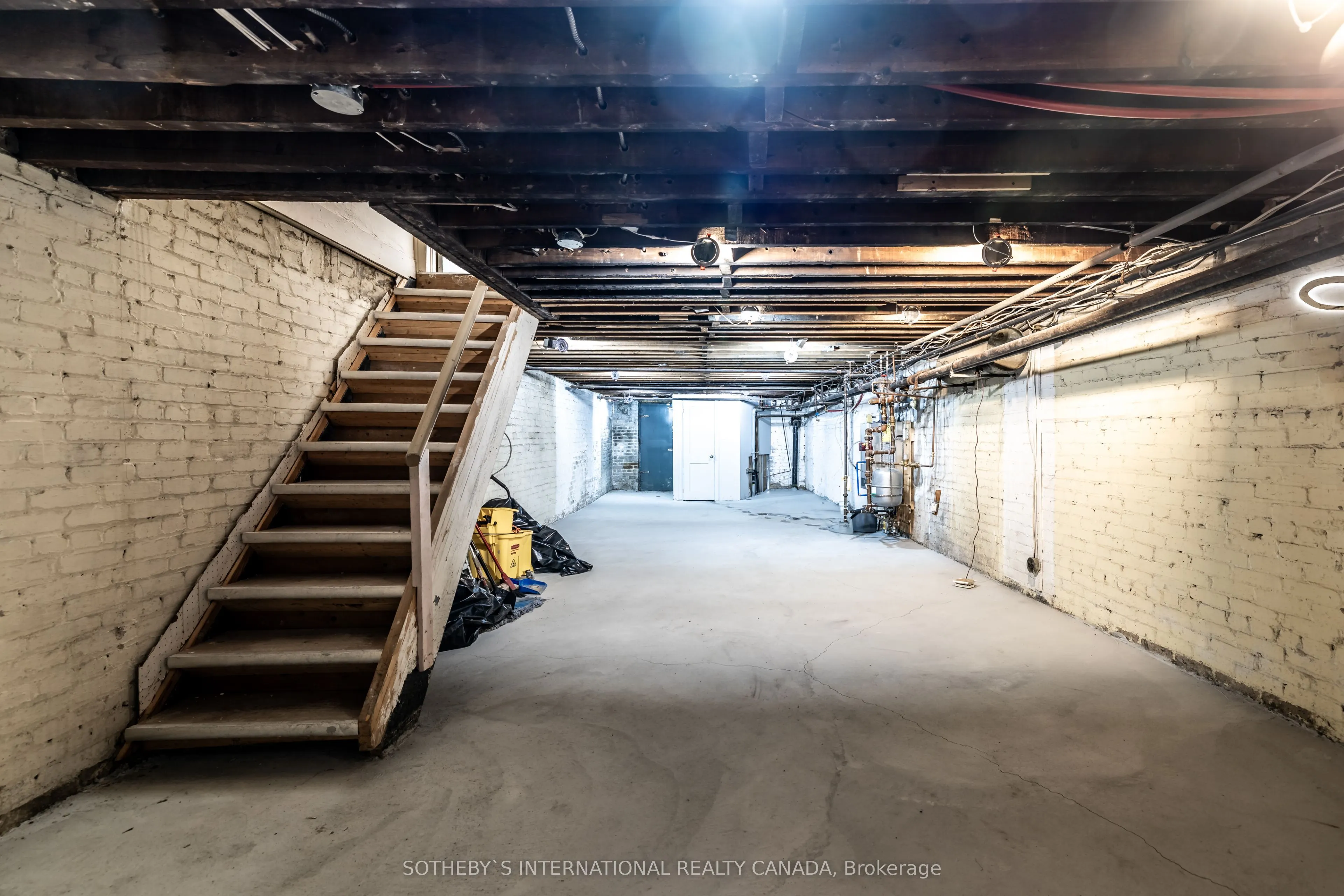 3236 Yonge Street