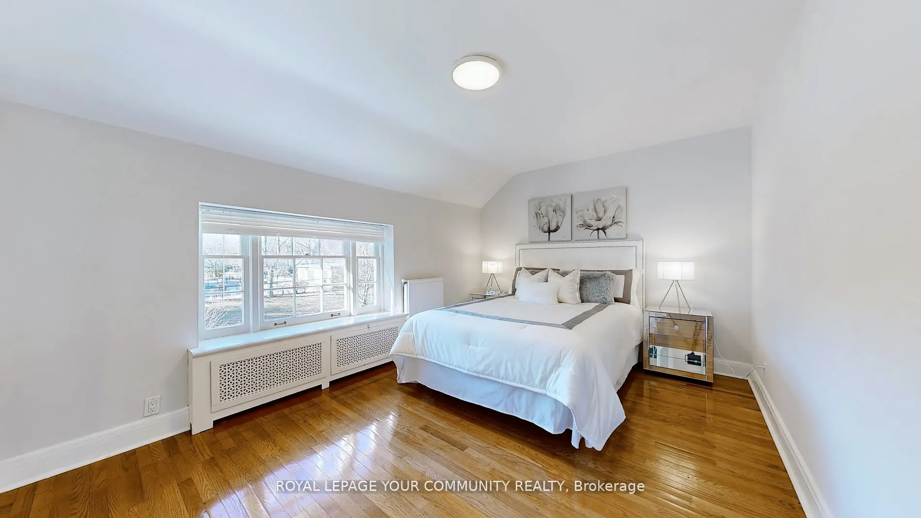 19 Strathgowan Crescent