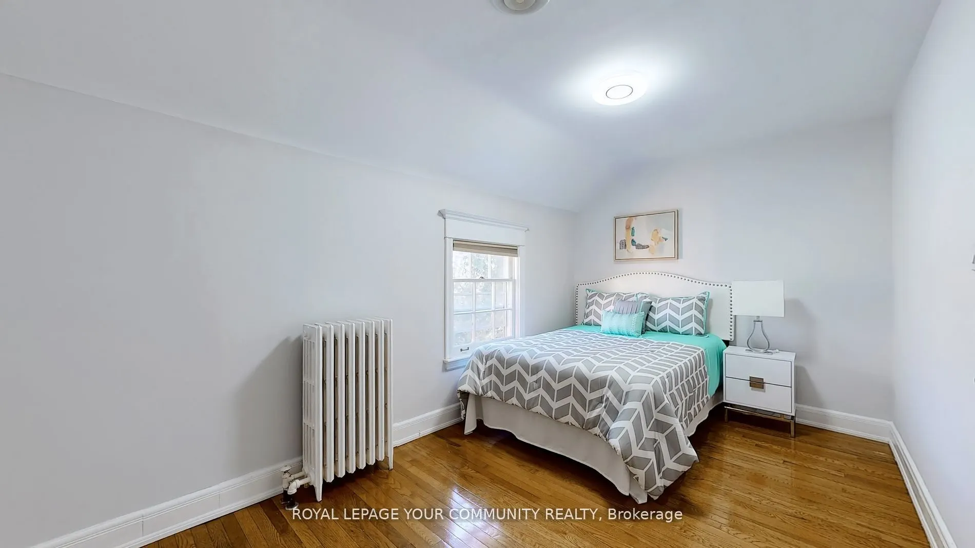 19 Strathgowan Crescent